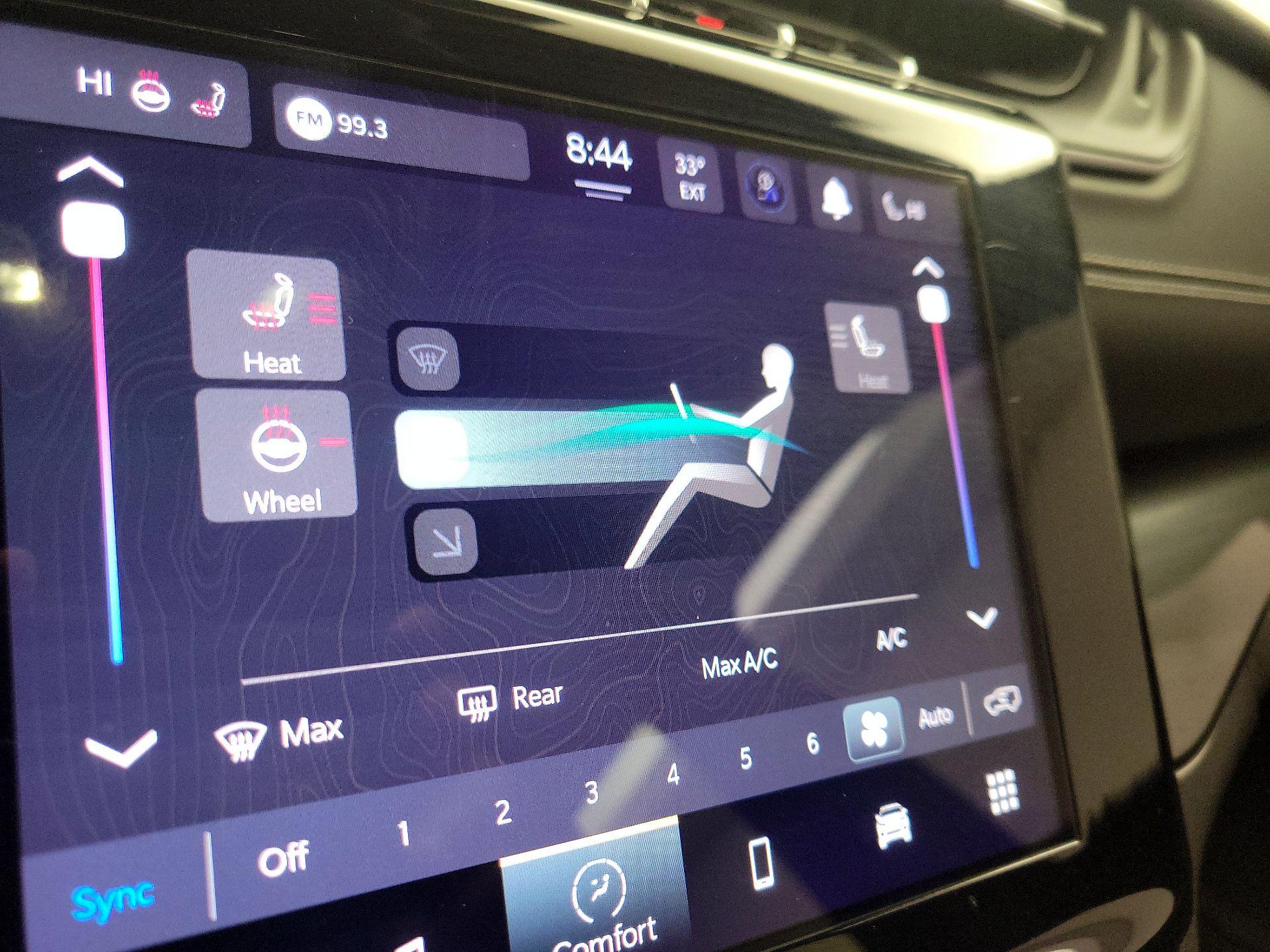 Thumbnail: 2023 Jeep Grand Cherokee - 16