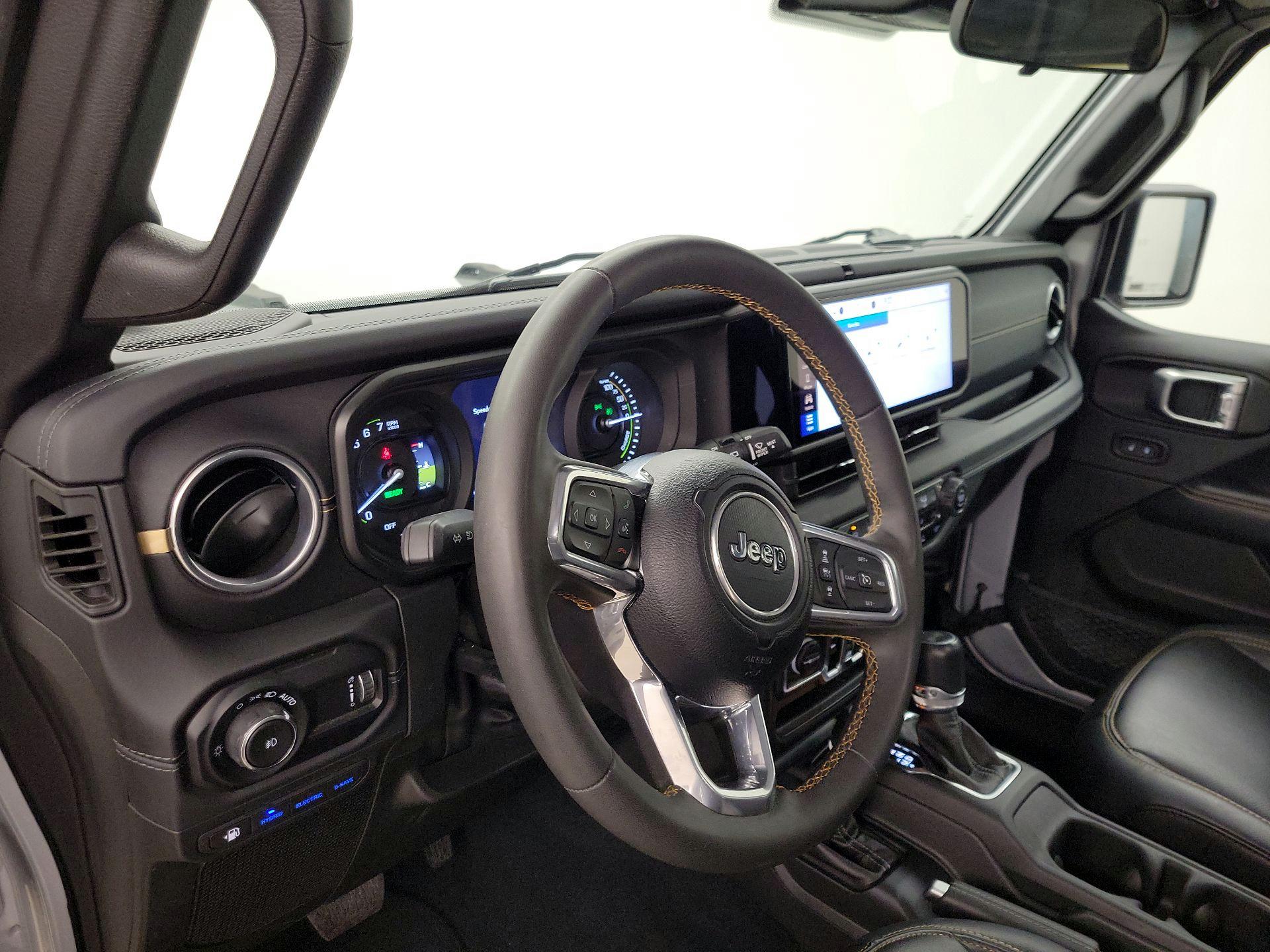 Thumbnail: 2024 Jeep Wrangler - 9