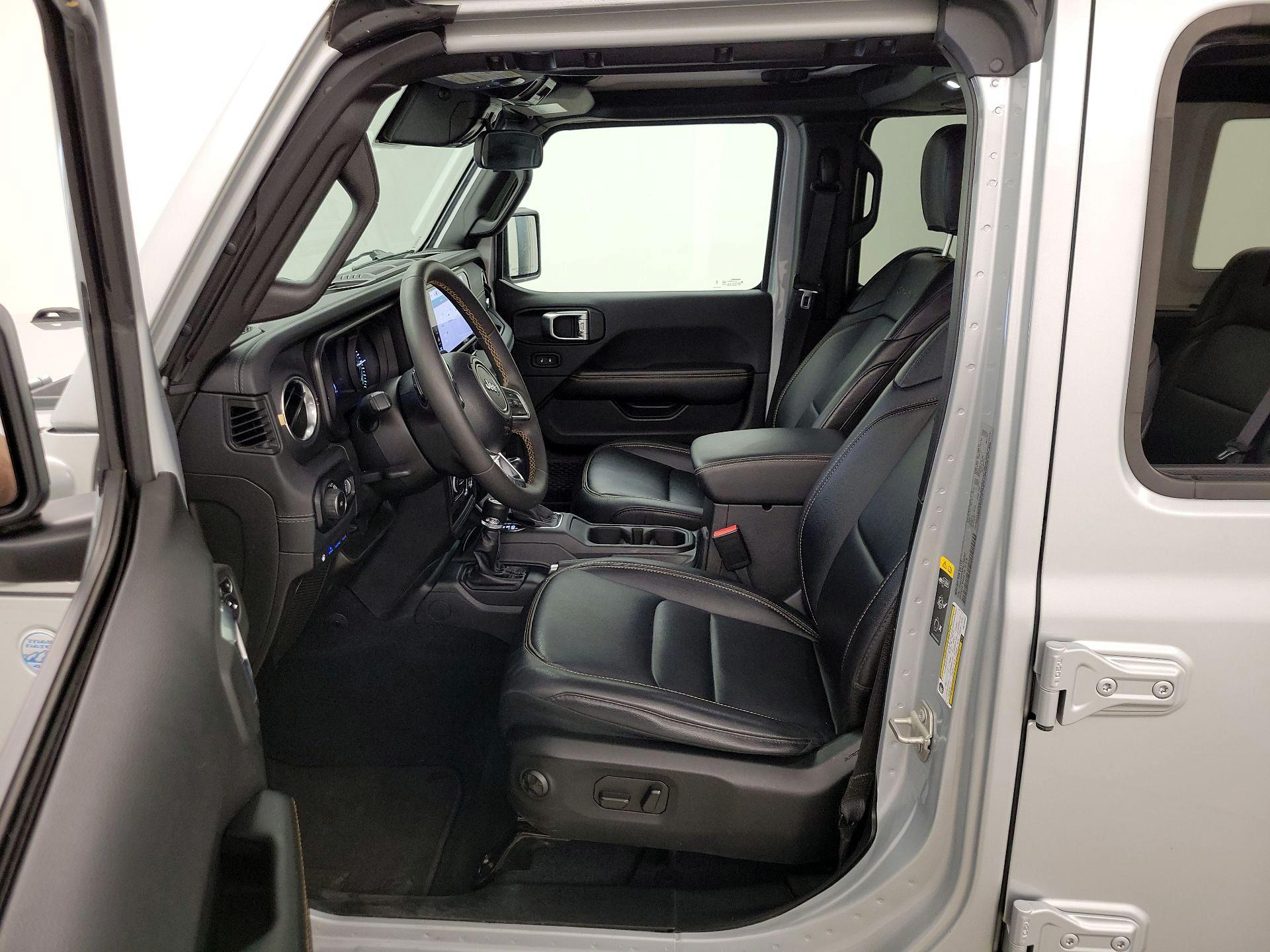 Thumbnail: 2024 Jeep Wrangler - 11