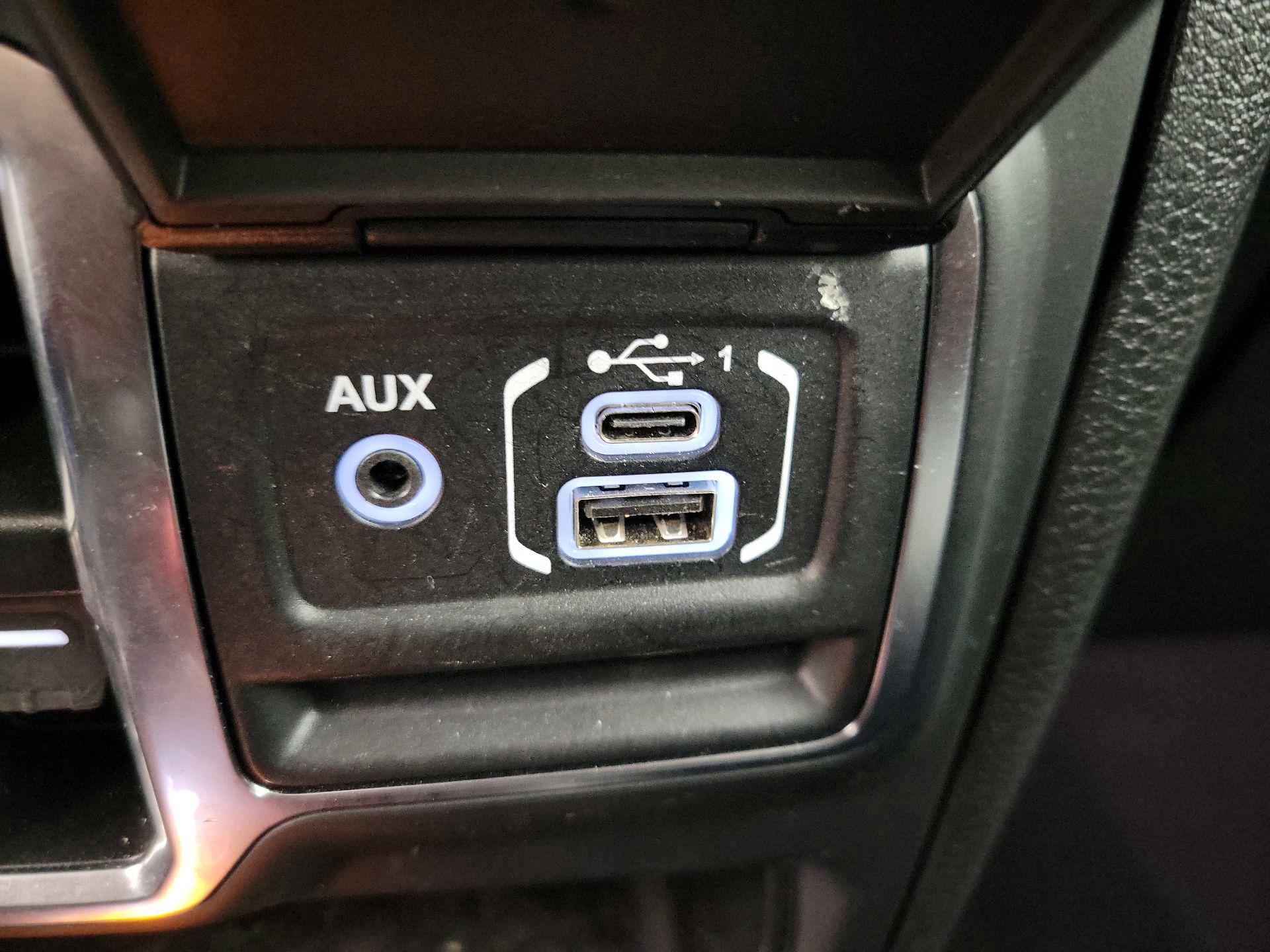 Thumbnail: 2024 Jeep Wrangler - 18