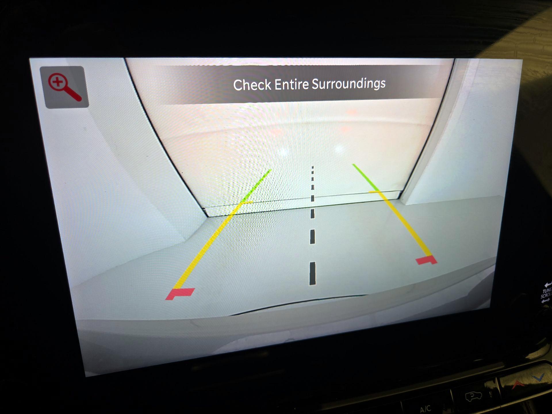 Thumbnail: 2022 Jeep Wagoneer - 15