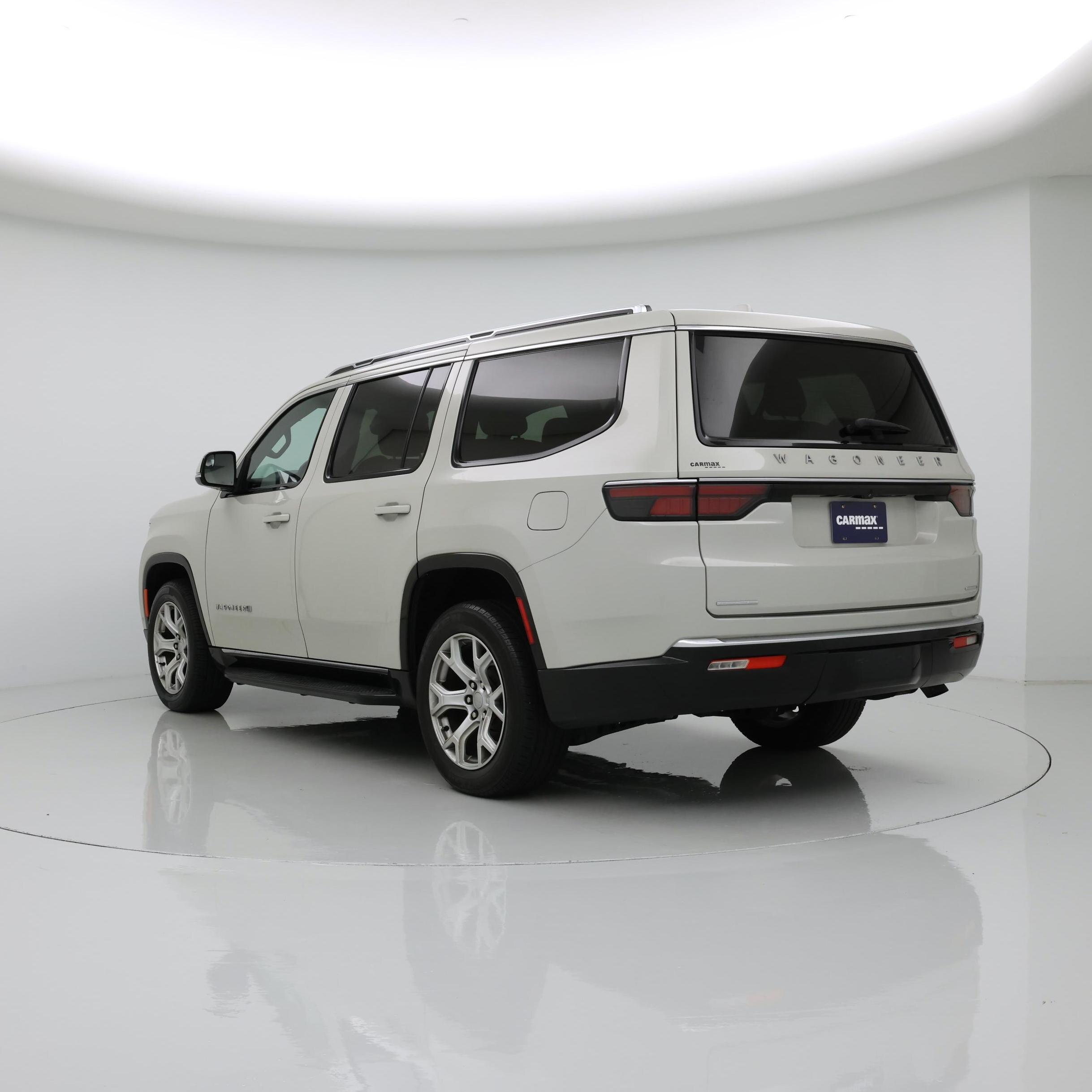 Thumbnail: 2022 Jeep Wagoneer - 2