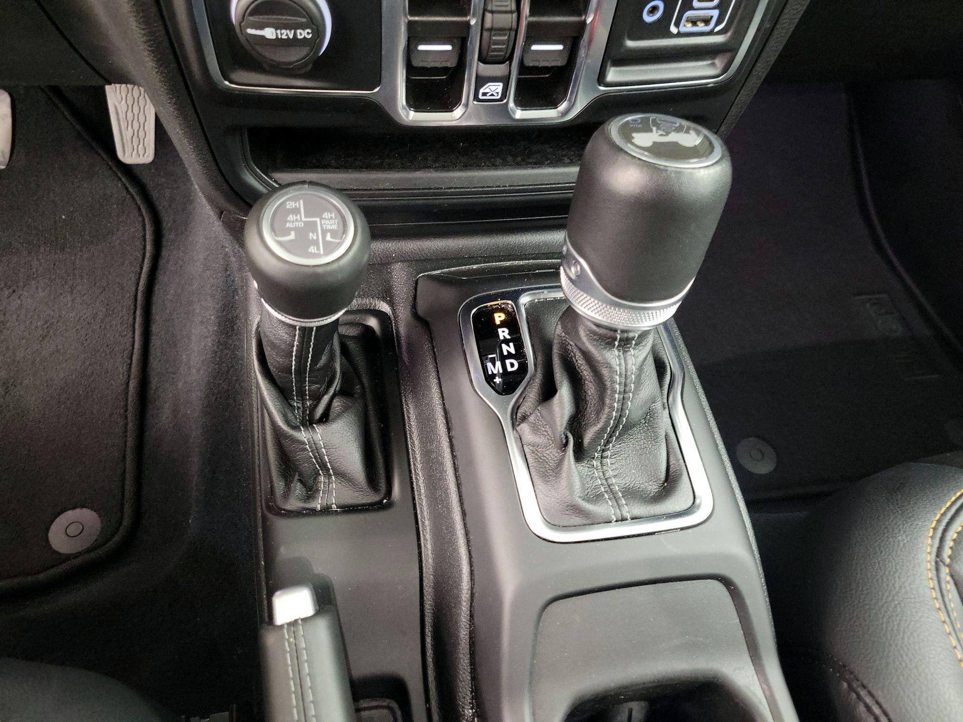 Thumbnail: 2024 Jeep Wrangler - 17