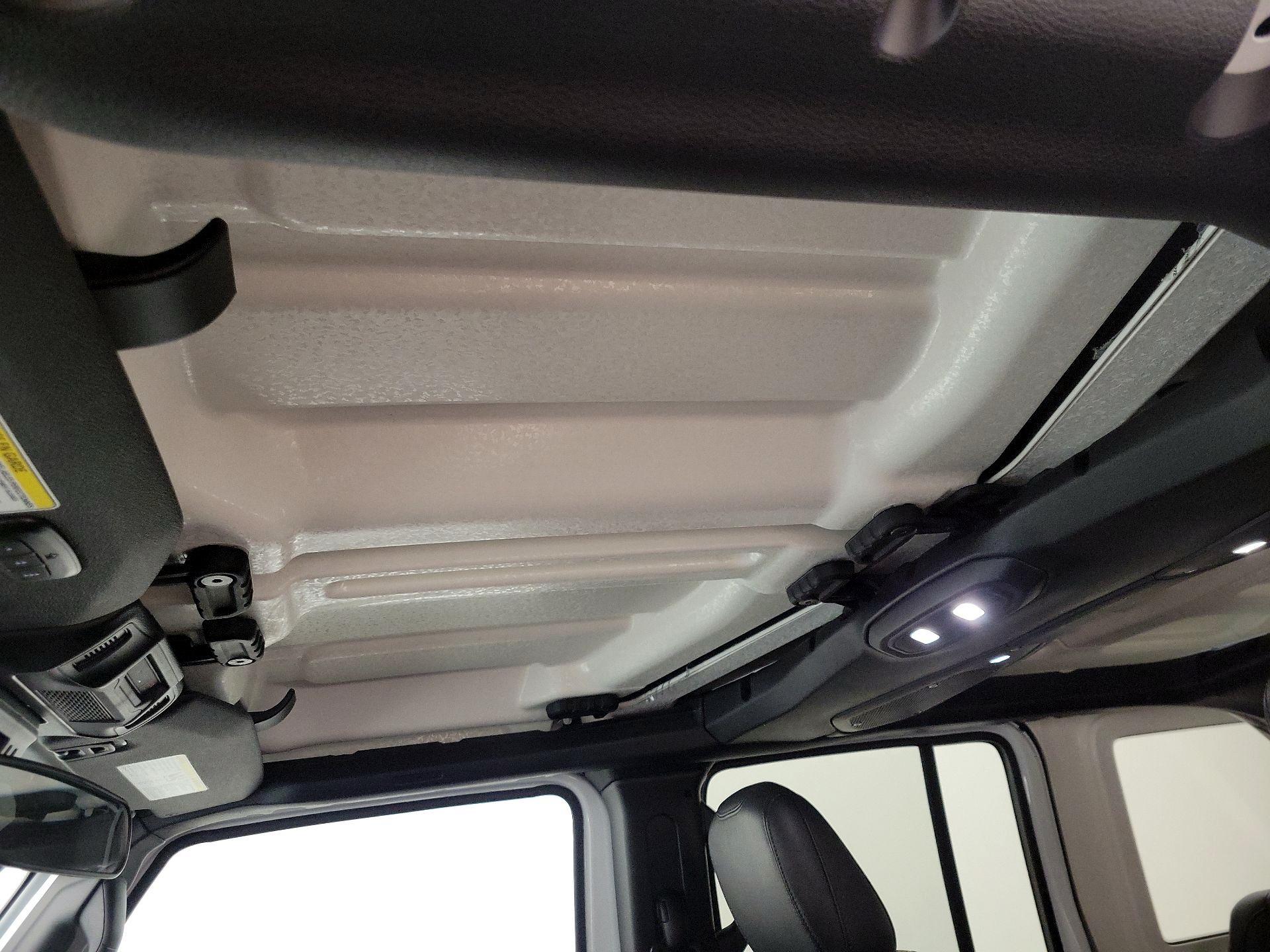 Thumbnail: 2024 Jeep Wrangler - 19