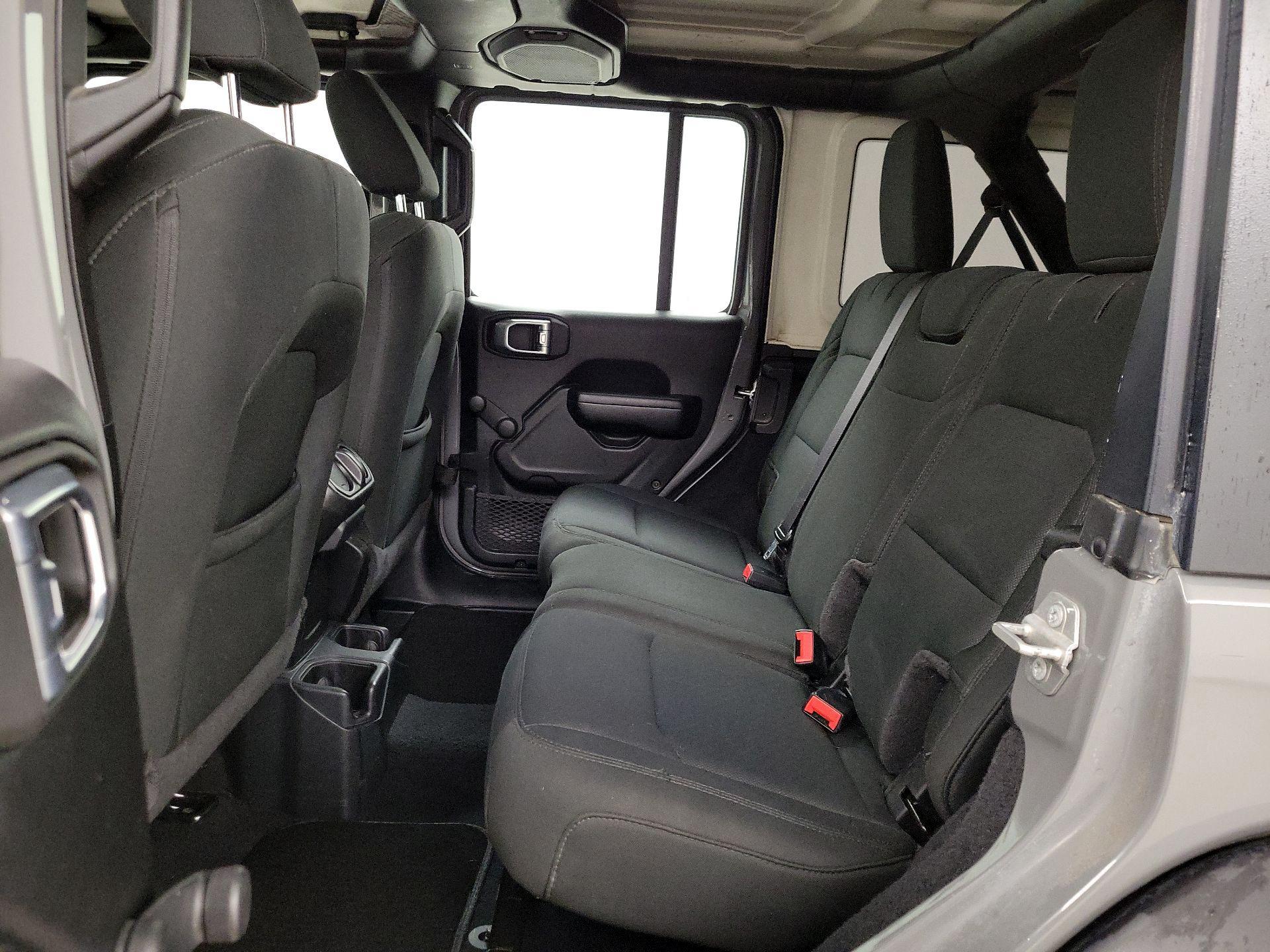 Thumbnail: 2021 Jeep Wrangler - 9