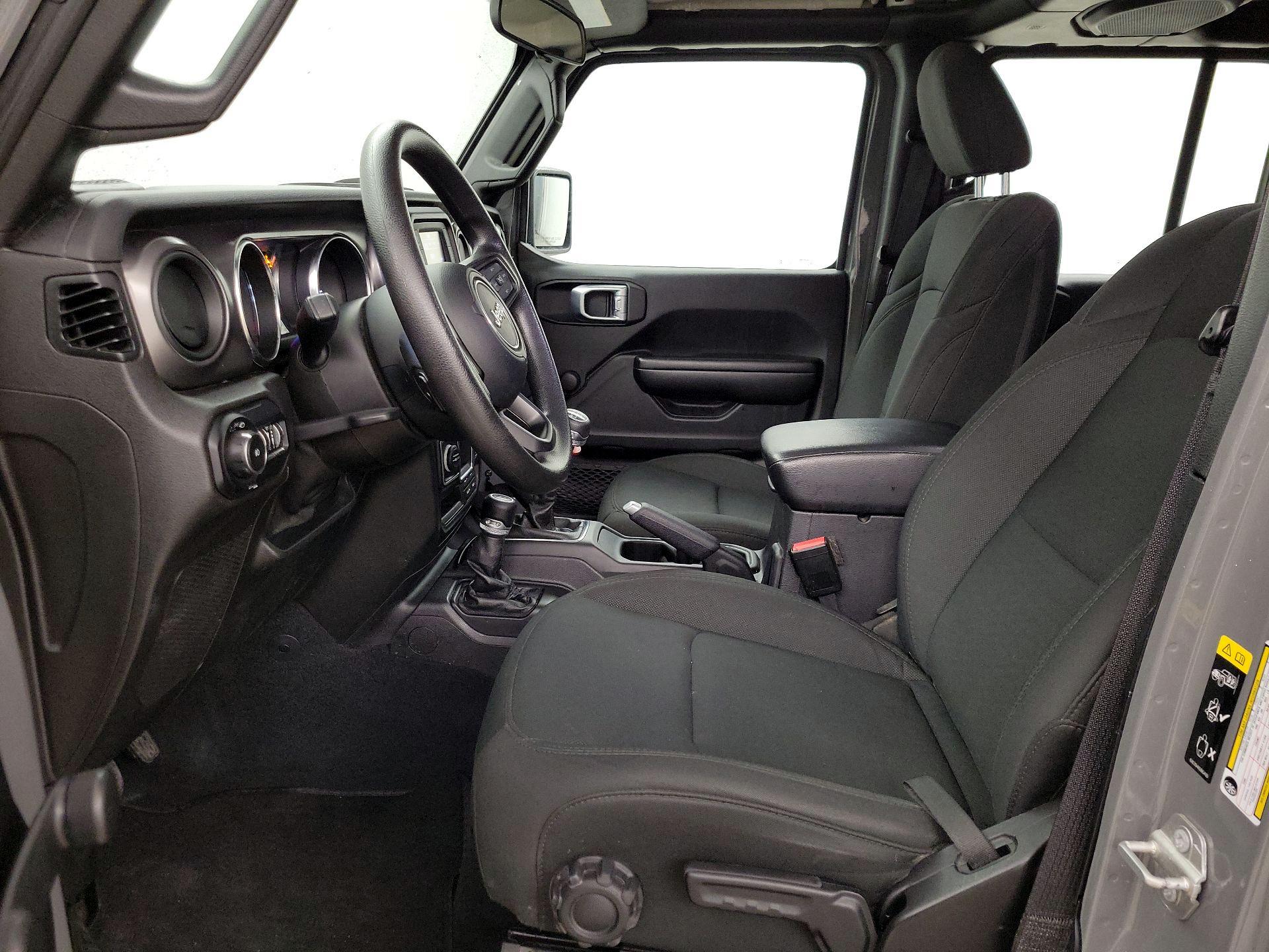 Thumbnail: 2021 Jeep Wrangler - 11