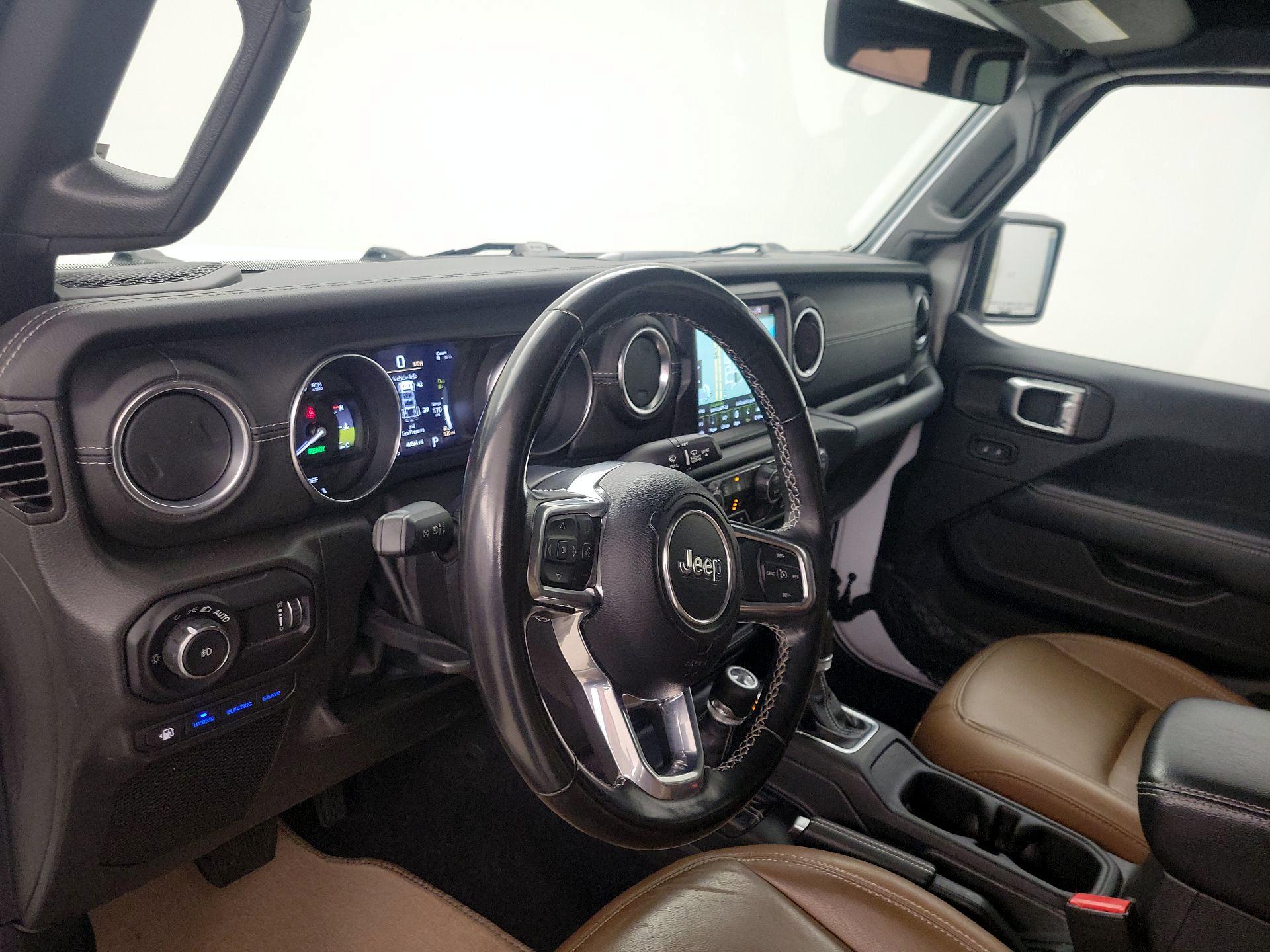 Thumbnail: 2023 Jeep Wrangler - 9