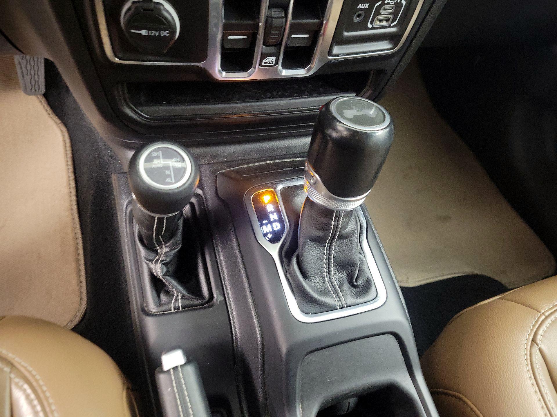 Thumbnail: 2023 Jeep Wrangler - 18