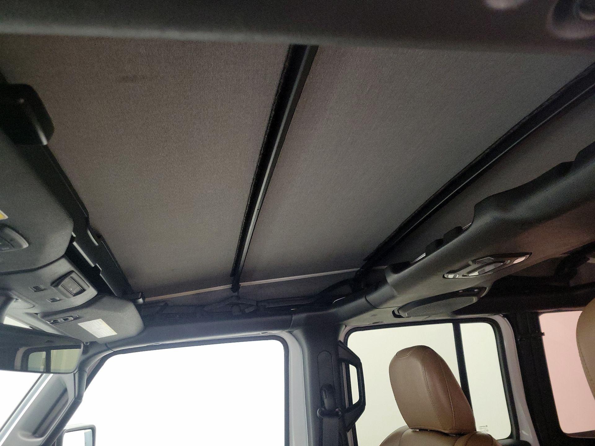 Thumbnail: 2023 Jeep Wrangler - 20