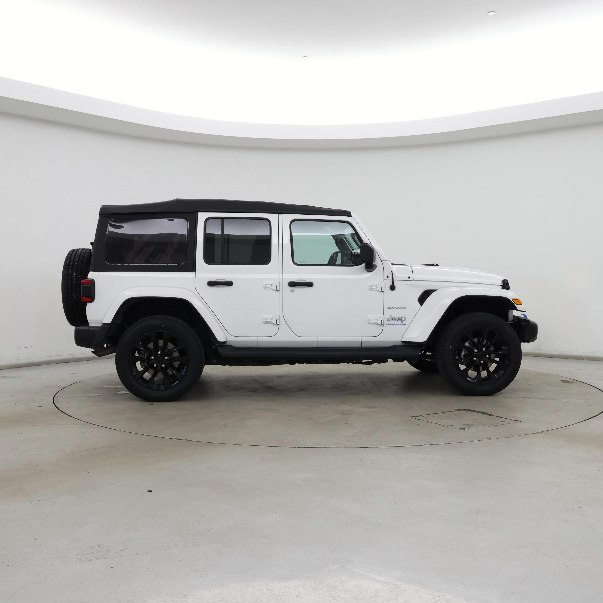 Thumbnail: 2023 Jeep Wrangler - 7