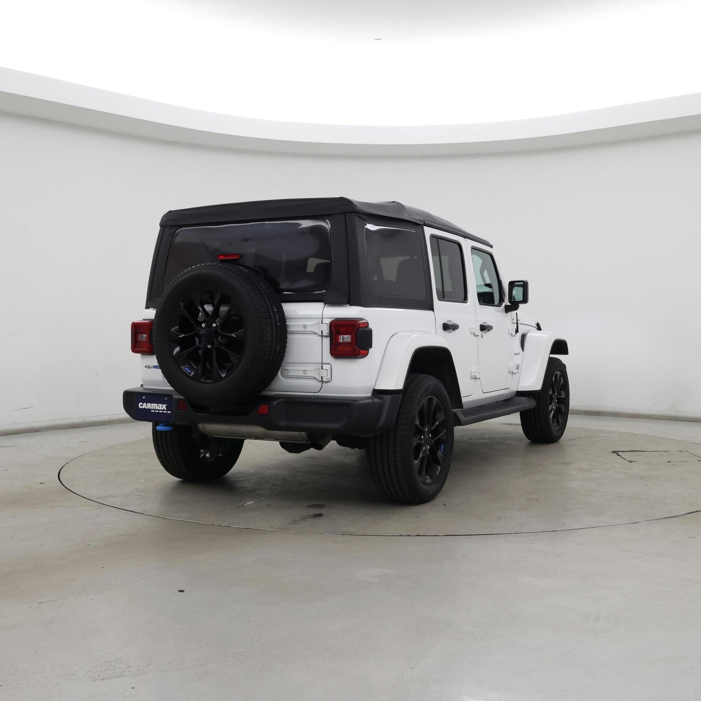 Thumbnail: 2023 Jeep Wrangler - 8