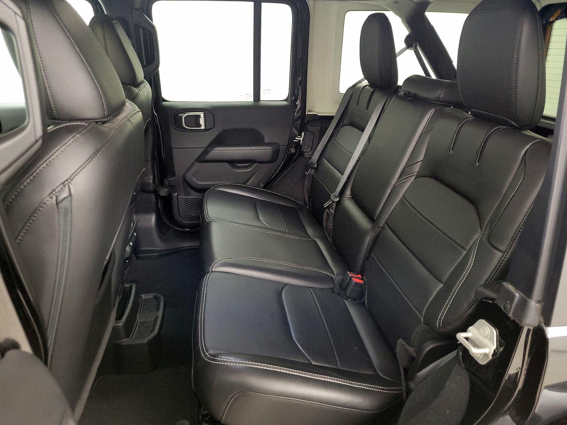 Thumbnail: 2023 Jeep Wrangler - 20