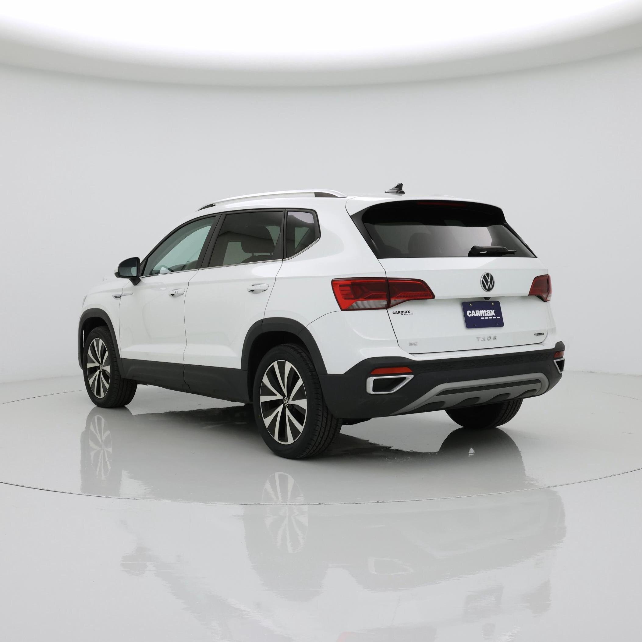 Thumbnail: 2022 Volkswagen Taos - 2