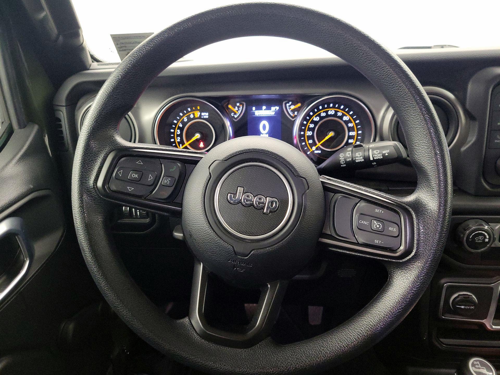 Thumbnail: 2021 Jeep Wrangler - 10