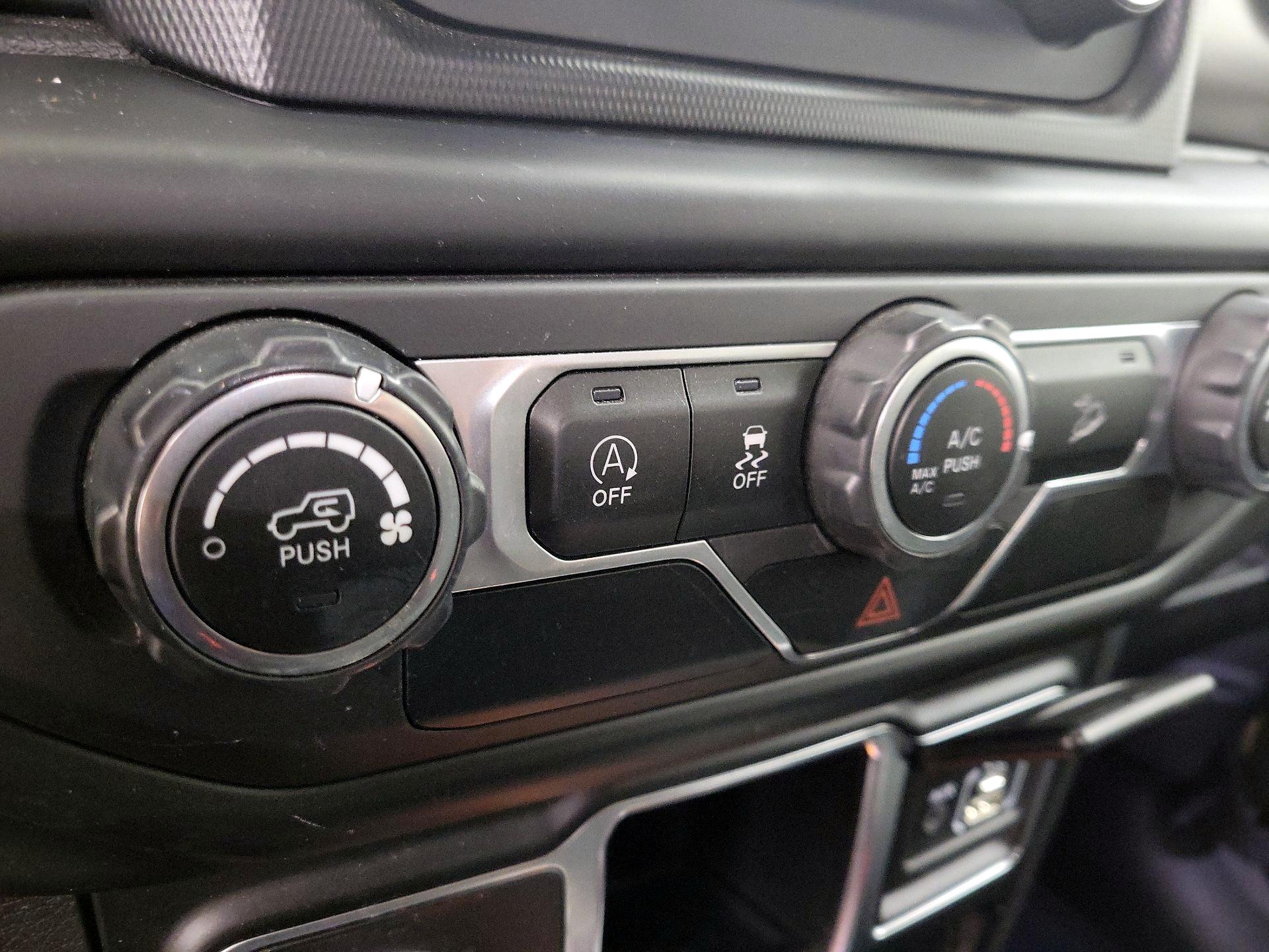 Thumbnail: 2021 Jeep Wrangler - 16