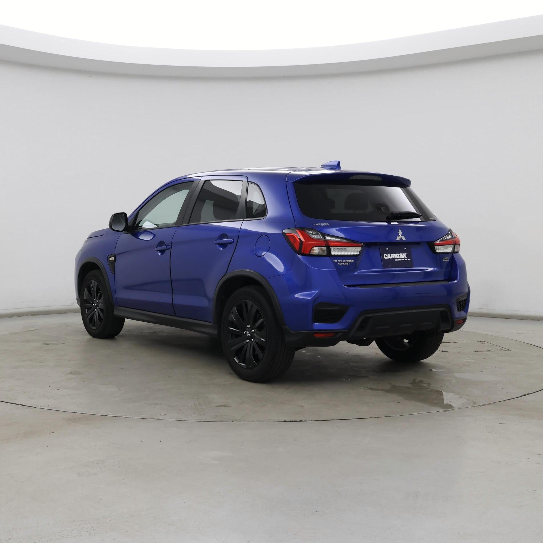 Thumbnail: 2023 Mitsubishi Outlander Sport - 2
