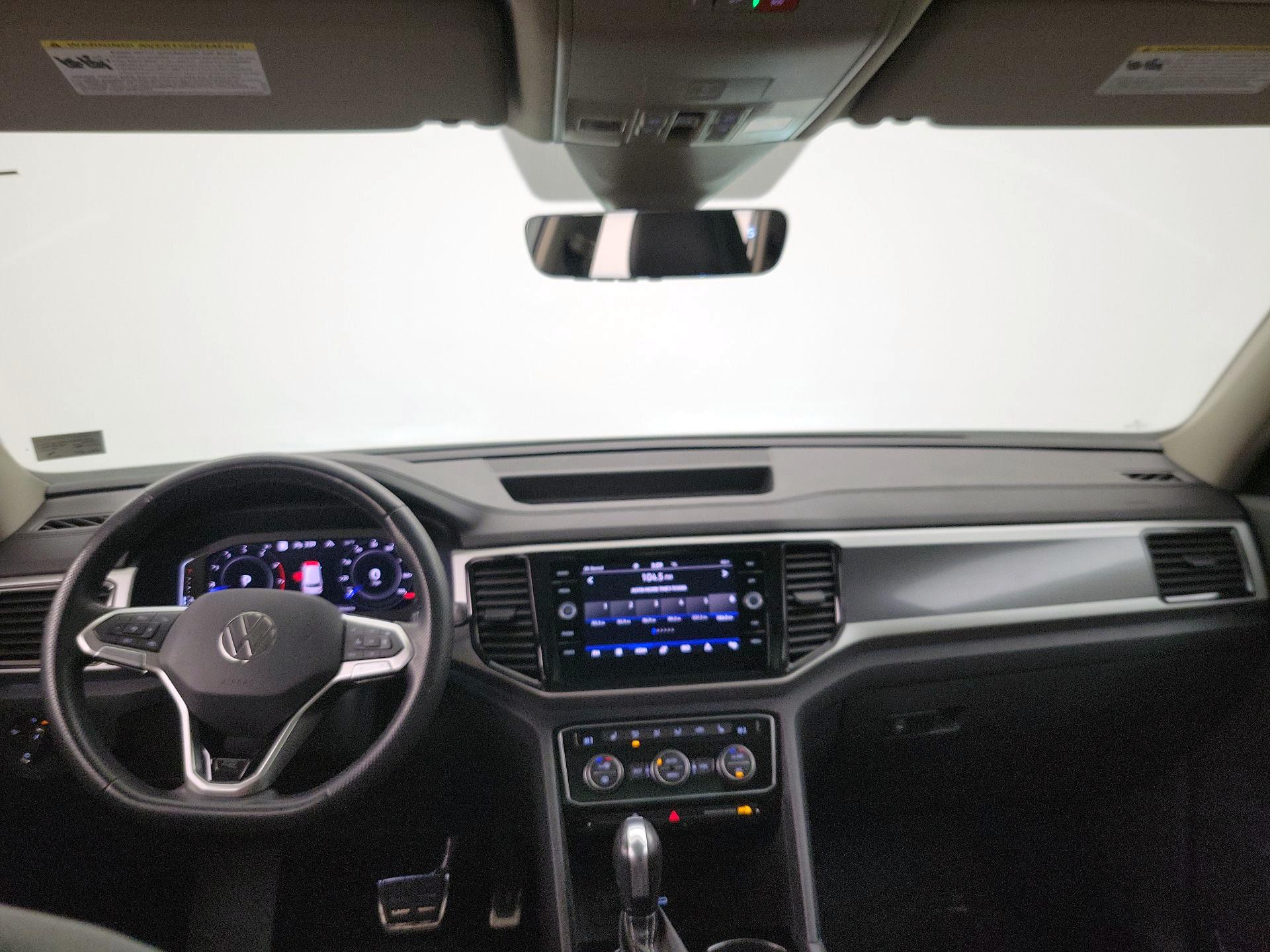 Thumbnail: 2022 Volkswagen Atlas - 9