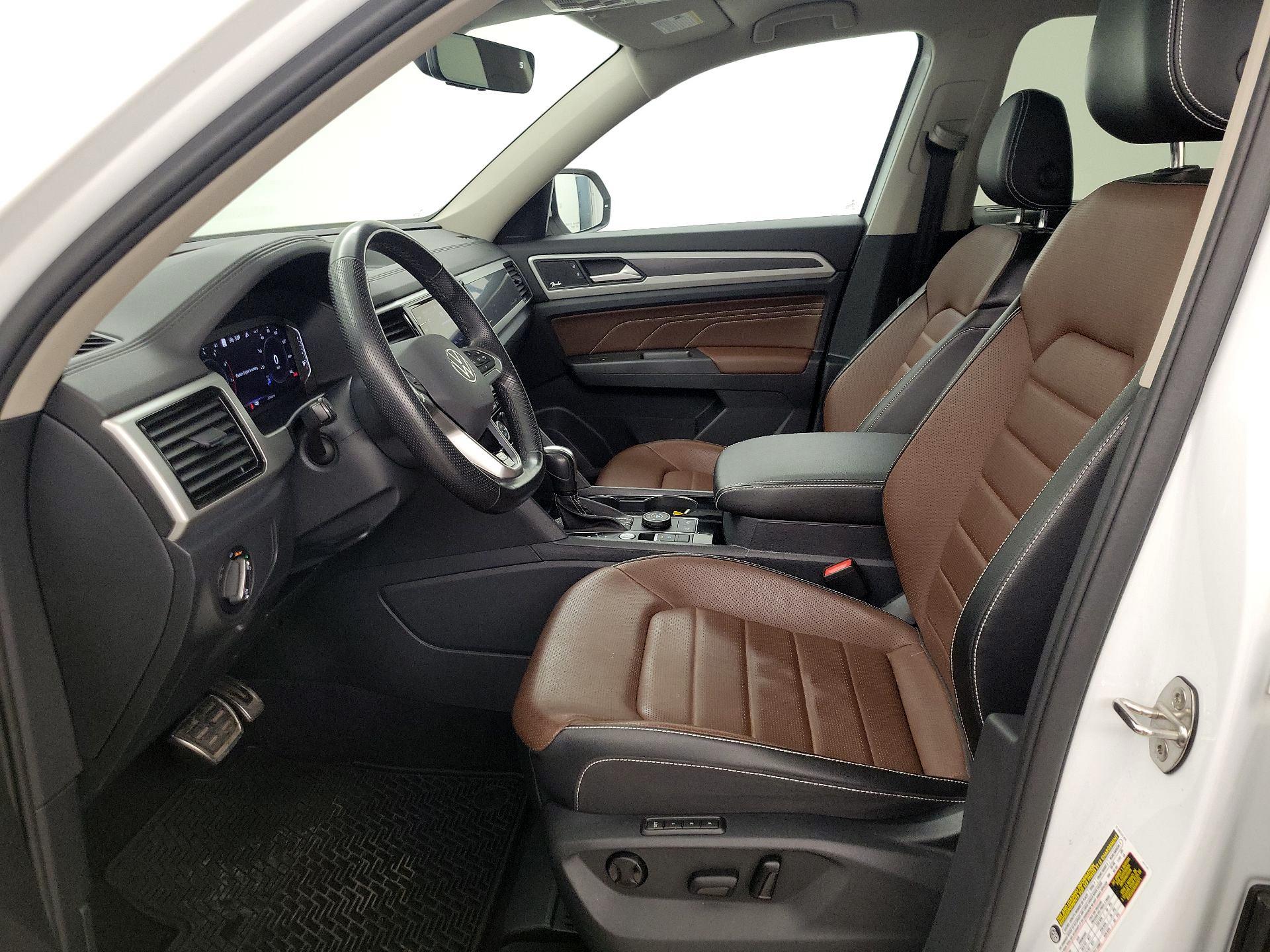 Thumbnail: 2022 Volkswagen Atlas - 11