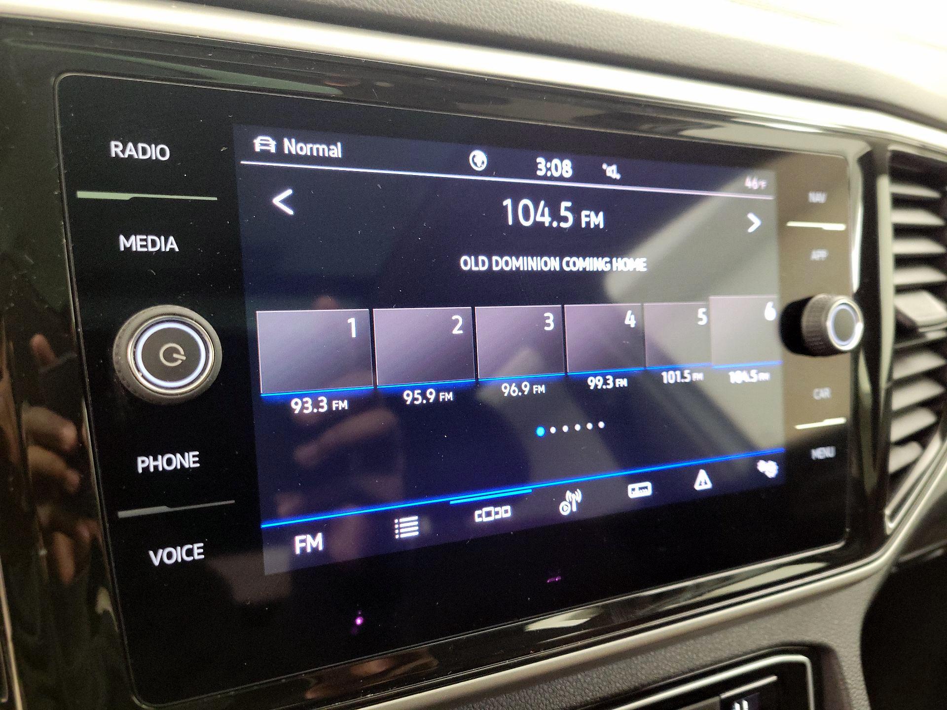 Thumbnail: 2022 Volkswagen Atlas - 16