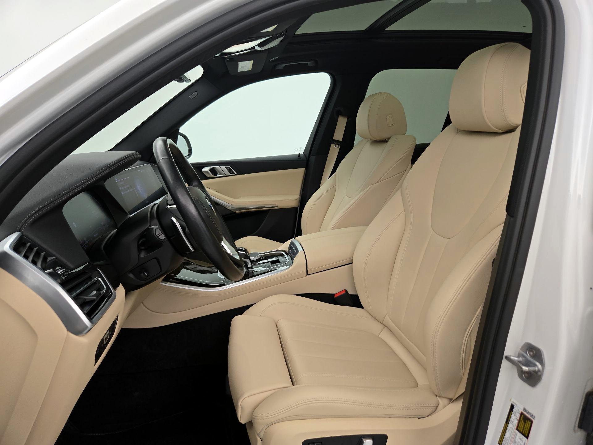 Thumbnail: 2020 BMW X5 - 11