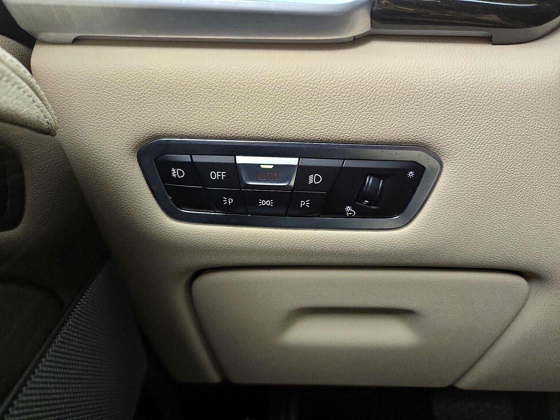 Thumbnail: 2020 BMW X5 - 15