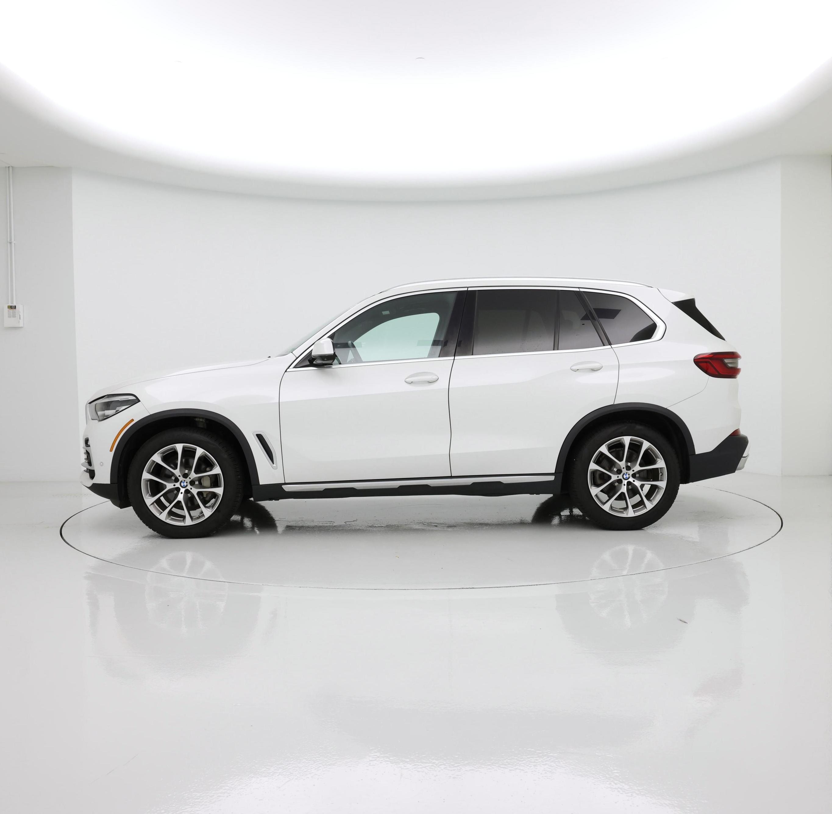 Thumbnail: 2020 BMW X5 - 3