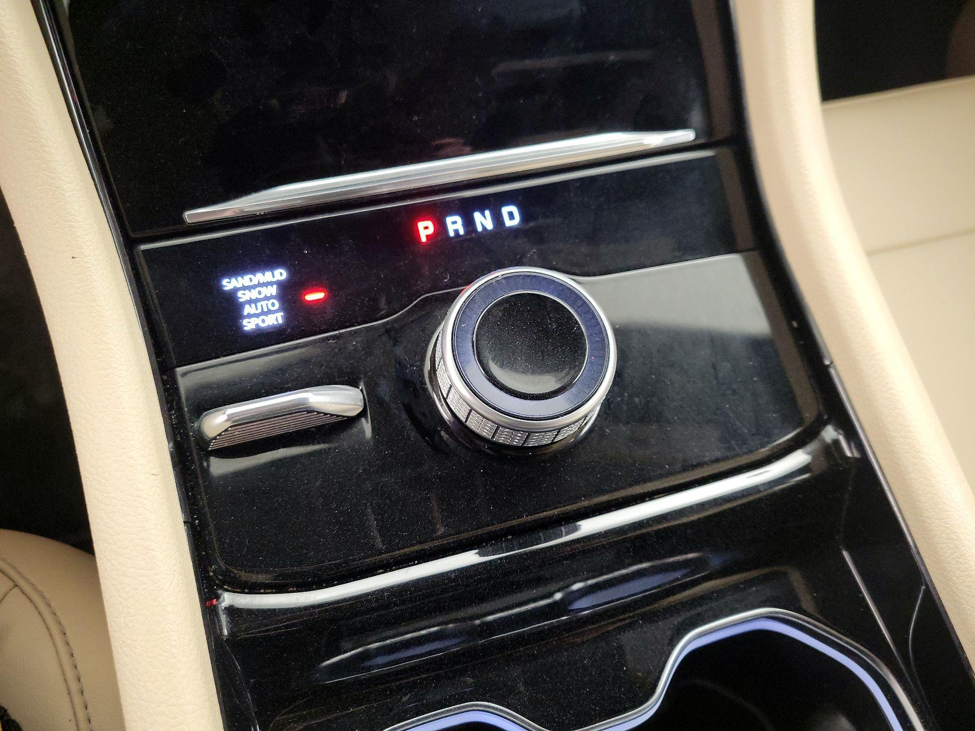 Thumbnail: 2023 Jeep Grand Cherokee - 18