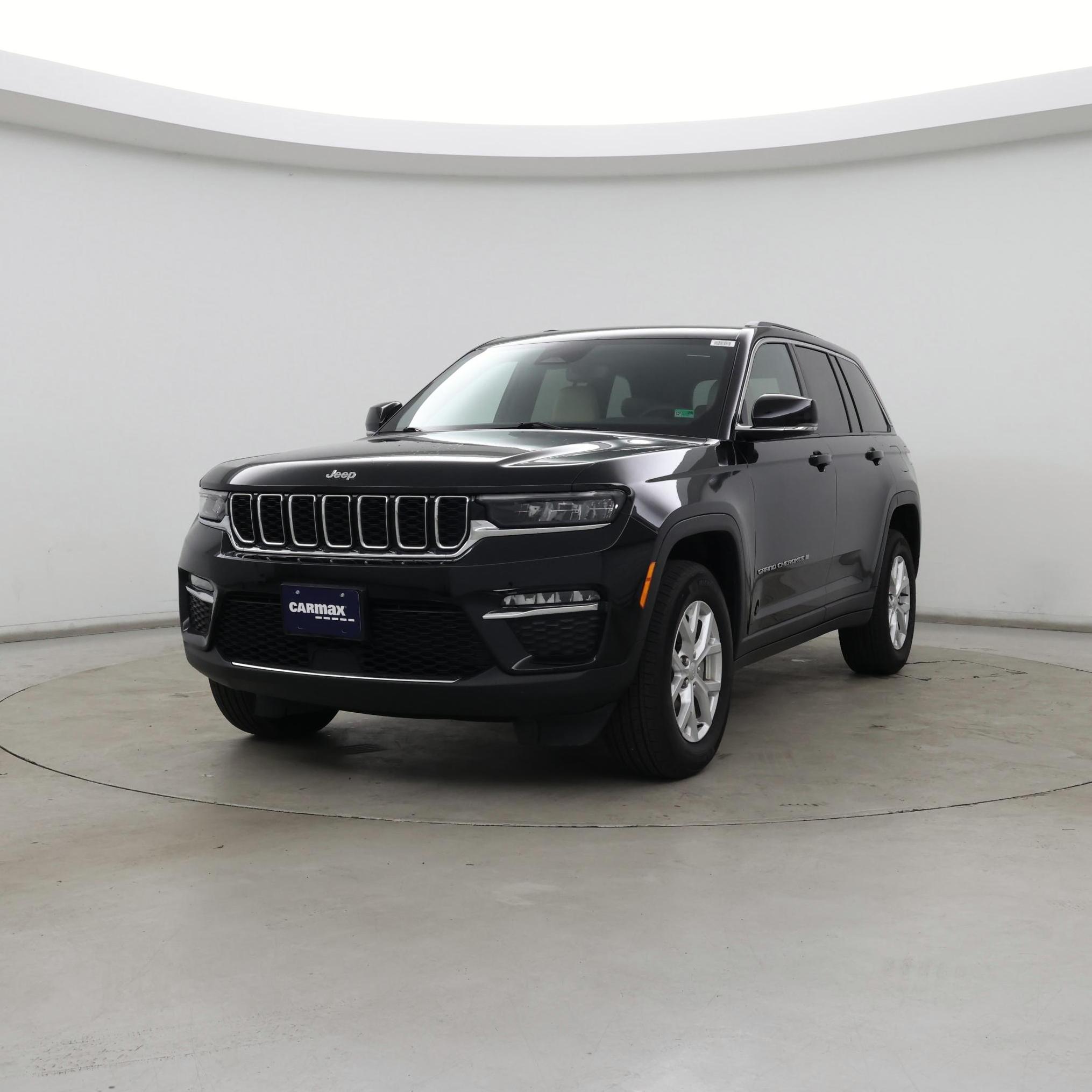 Thumbnail: 2023 Jeep Grand Cherokee - 4