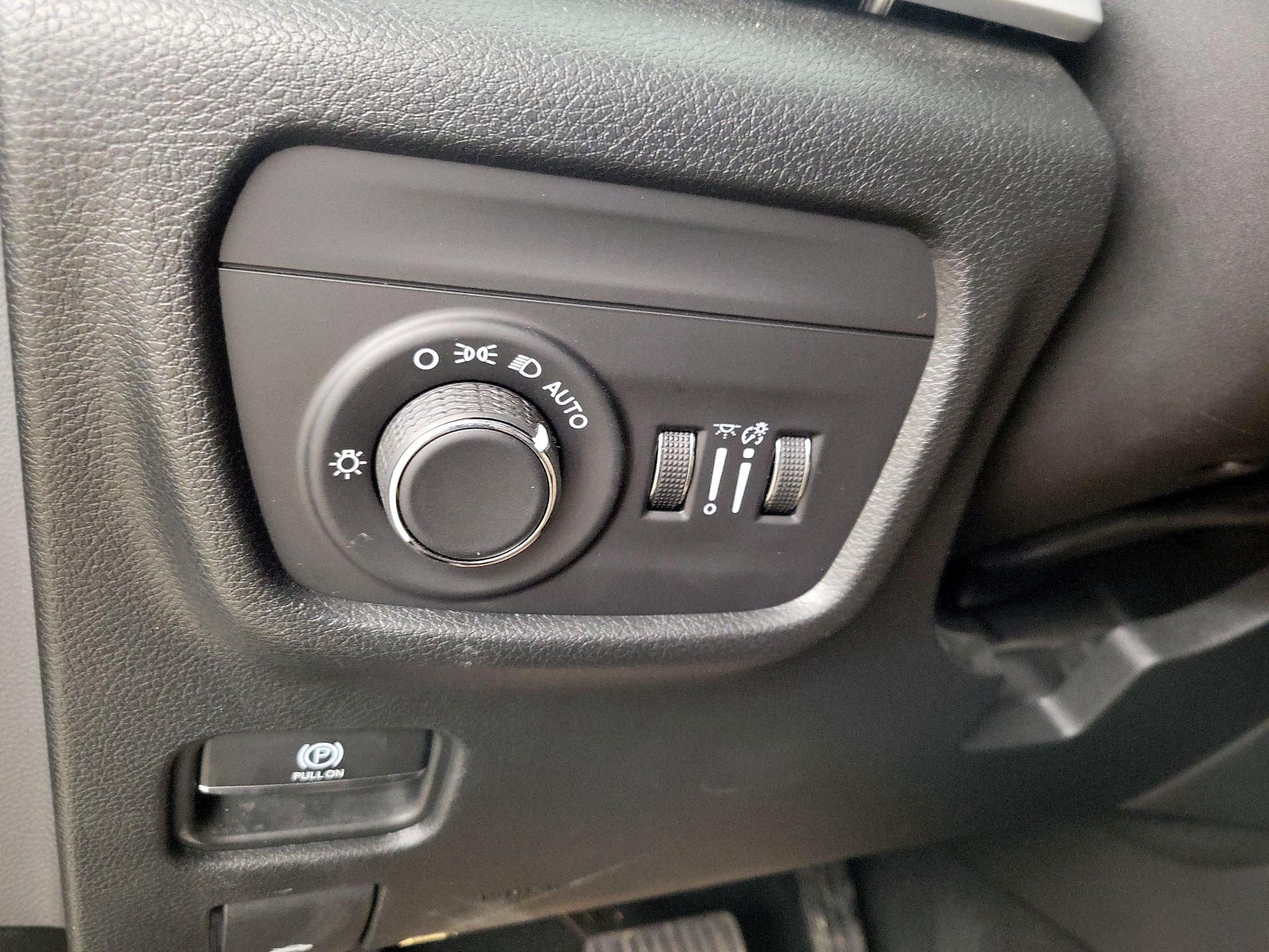 Thumbnail: 2022 Jeep Grand Cherokee L - 13