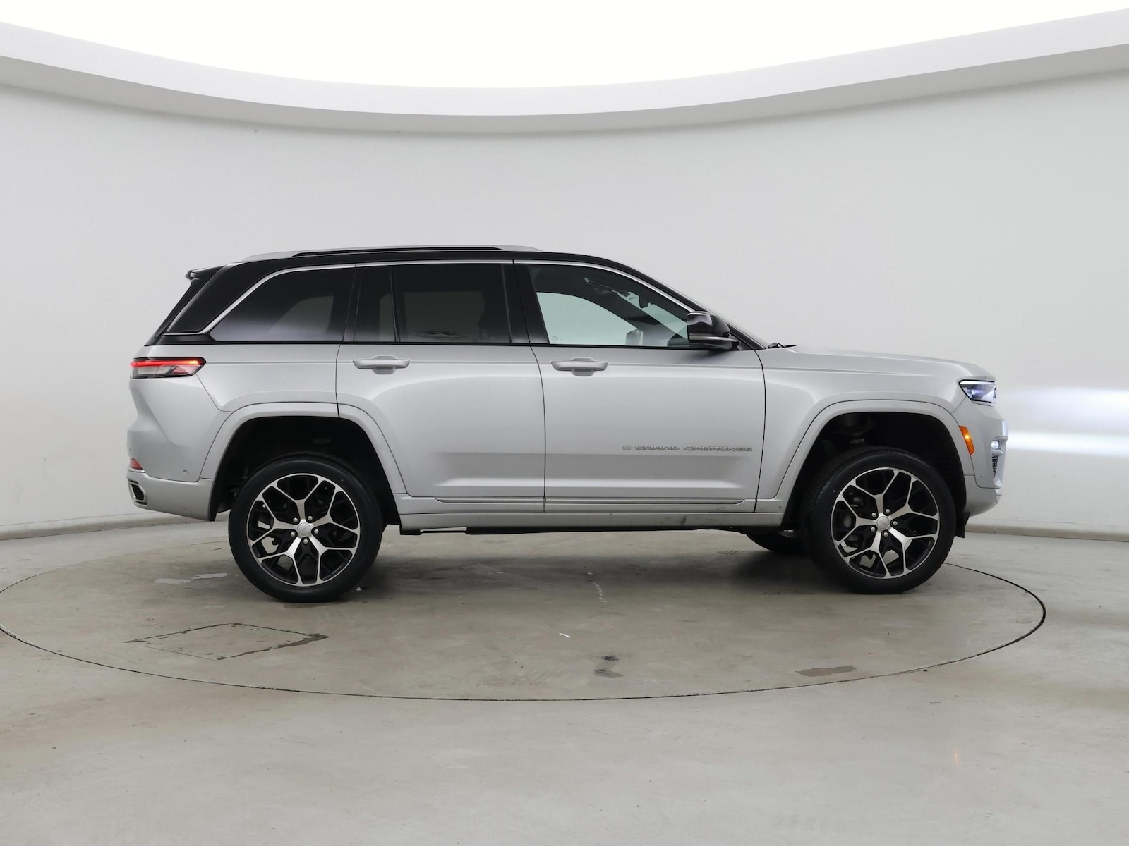2022 Jeep Grand Cherokee Summit Reserve - Photo 8