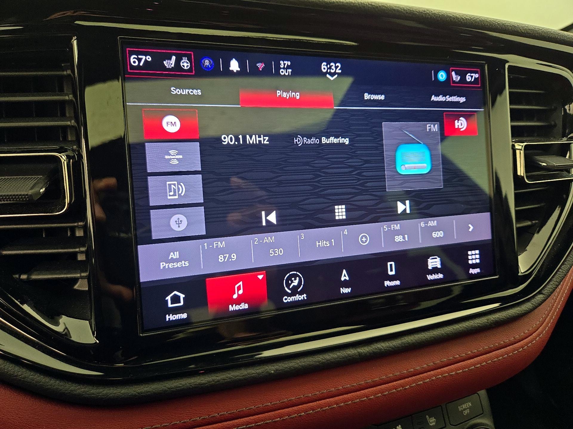 Thumbnail: 2022 Dodge Durango - 16