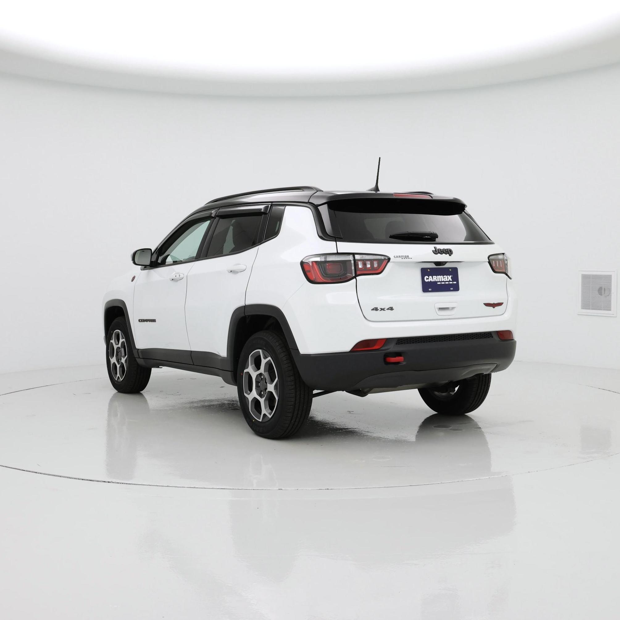 Thumbnail: 2022 Jeep Compass - 2