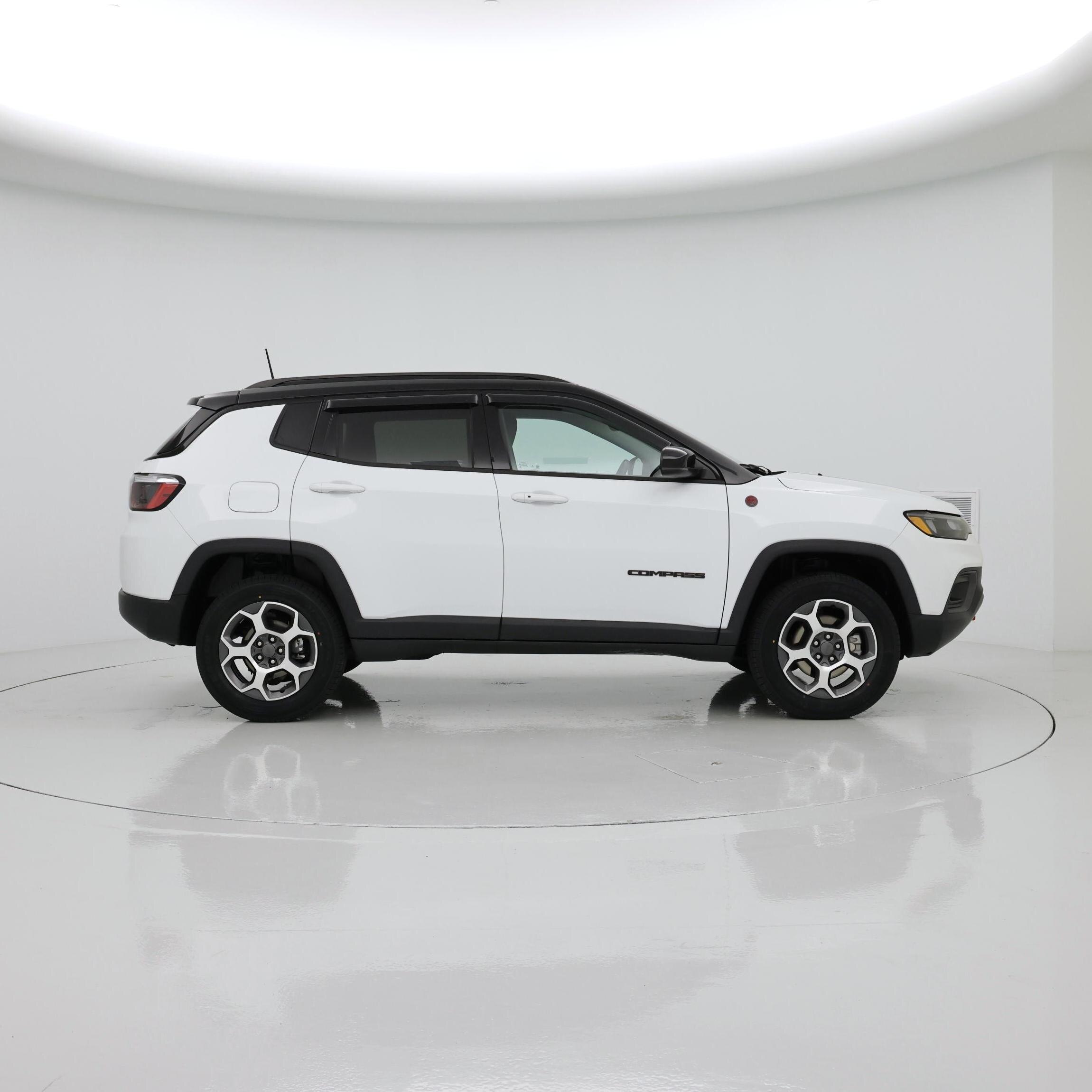 Thumbnail: 2022 Jeep Compass - 7