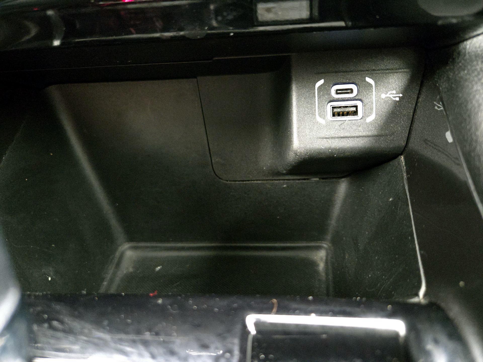 Thumbnail: 2022 Jeep Compass - 18