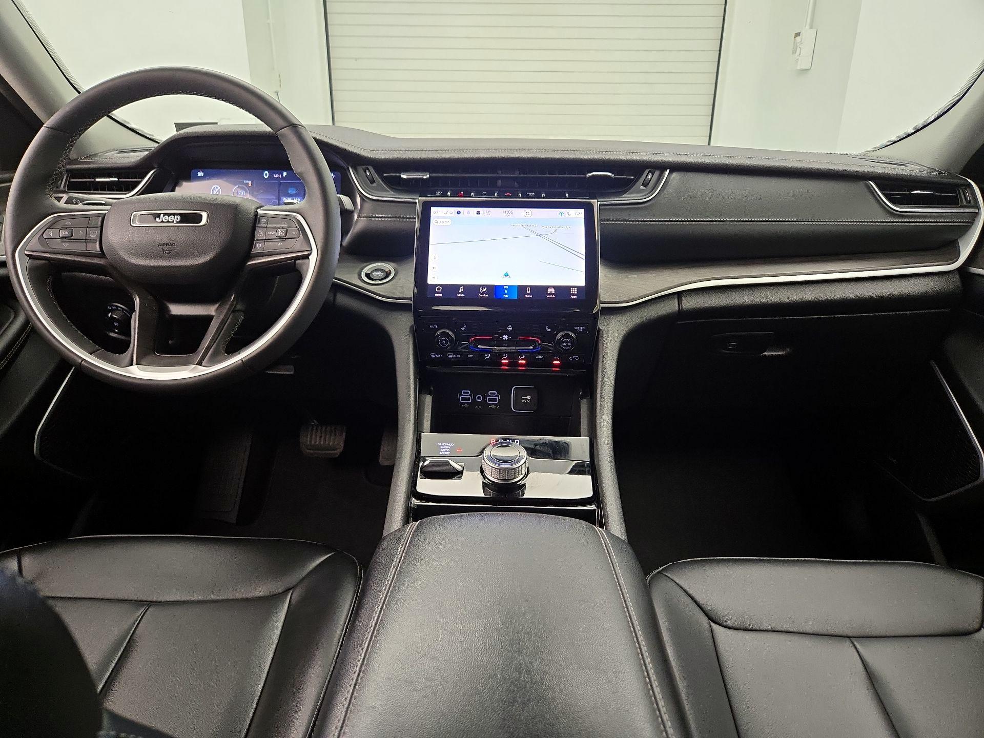 Thumbnail: 2023 Jeep Grand Cherokee - 9