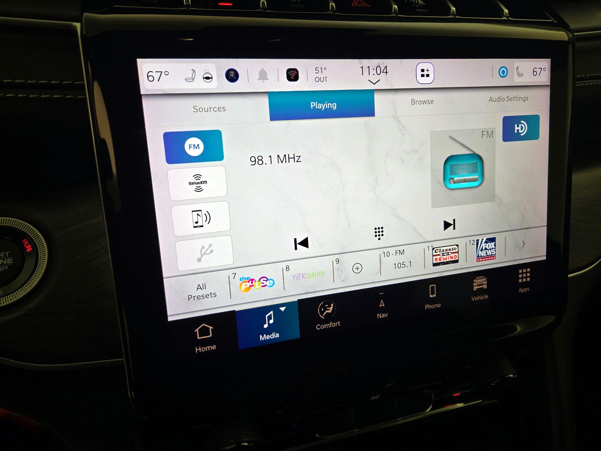 Thumbnail: 2023 Jeep Grand Cherokee - 16