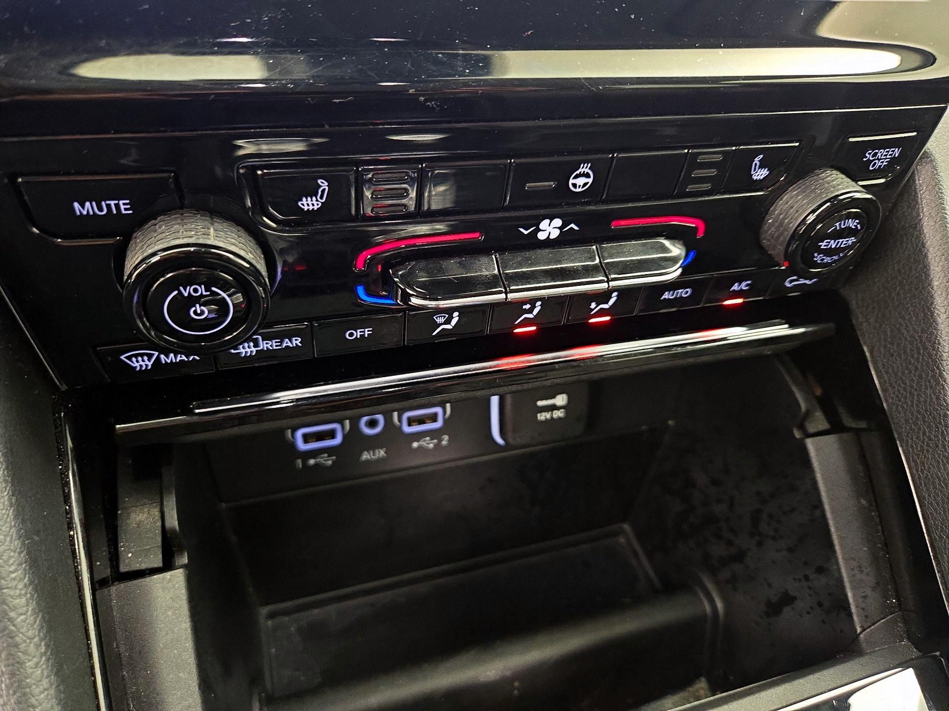 Thumbnail: 2023 Jeep Grand Cherokee - 17