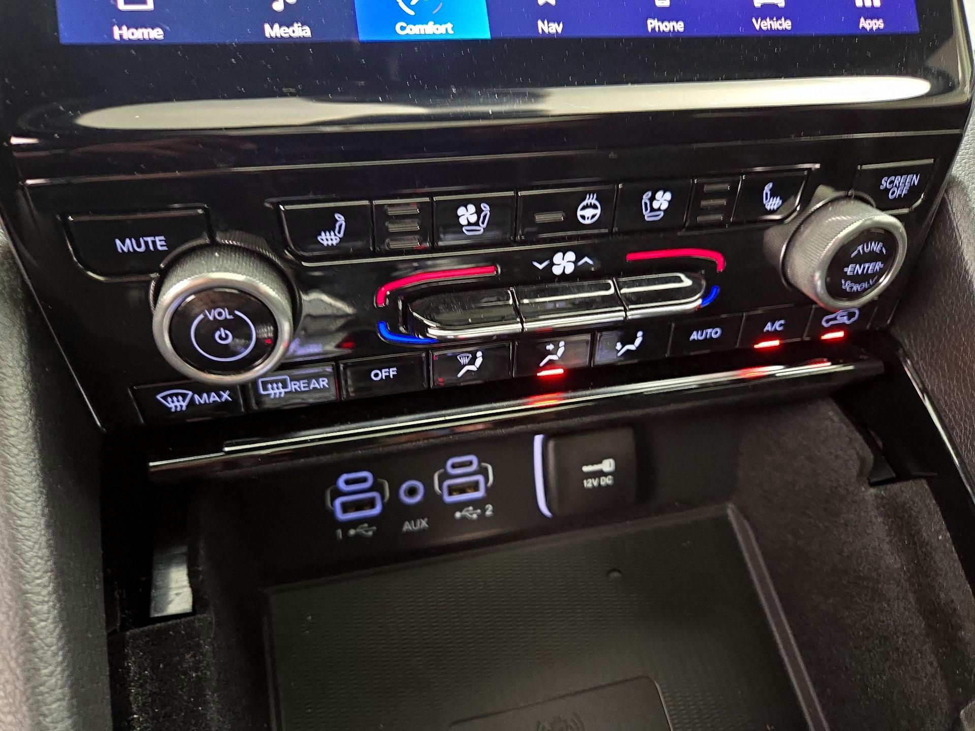 Thumbnail: 2022 Jeep Grand Cherokee L - 17