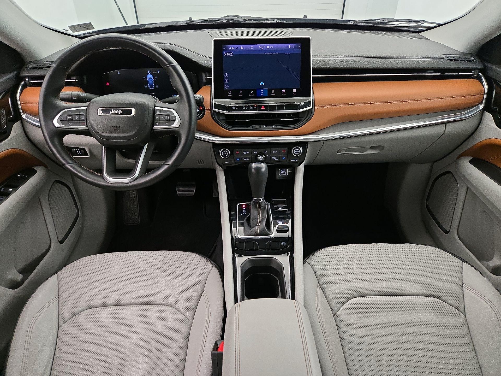 Thumbnail: 2022 Jeep Compass - 9