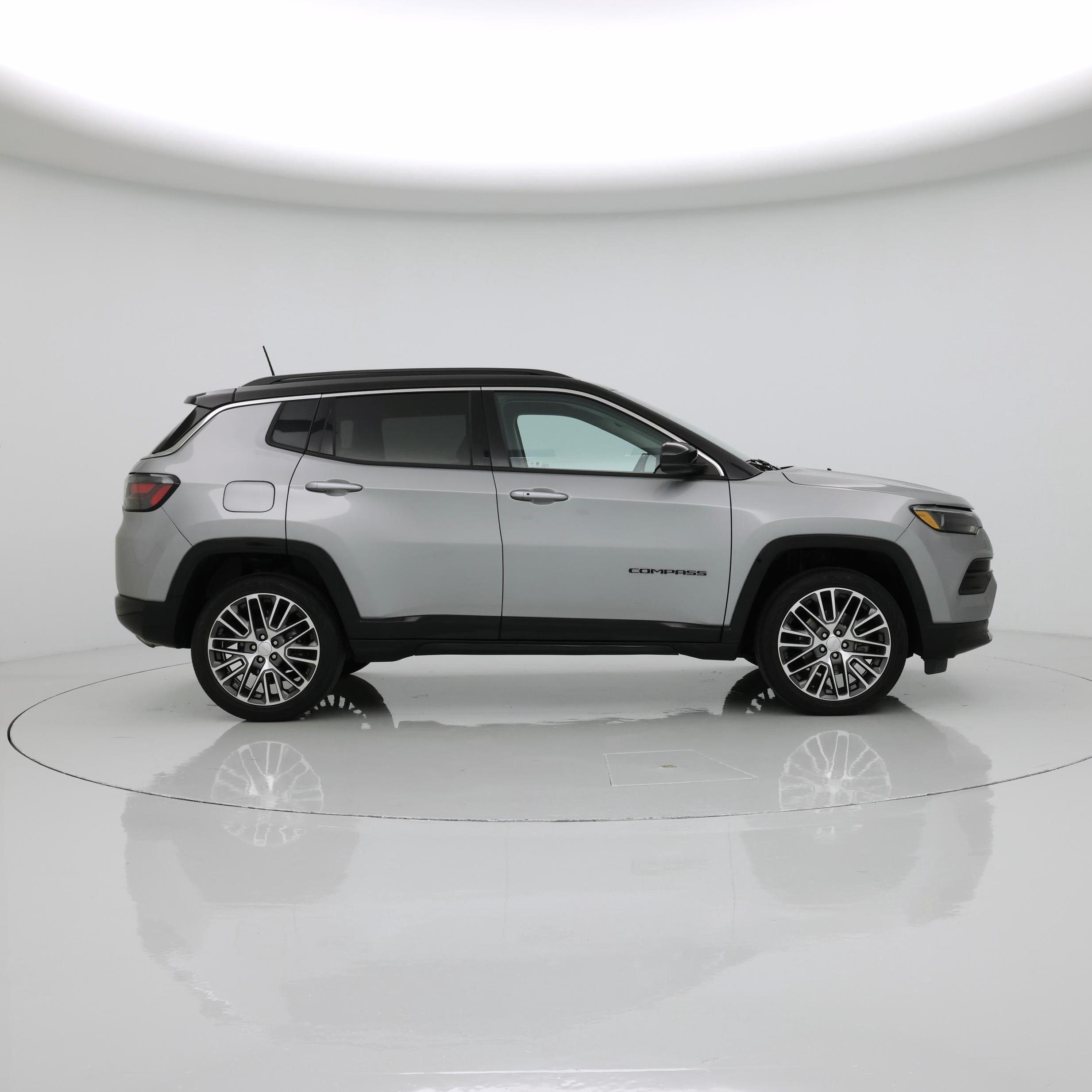Thumbnail: 2022 Jeep Compass - 7