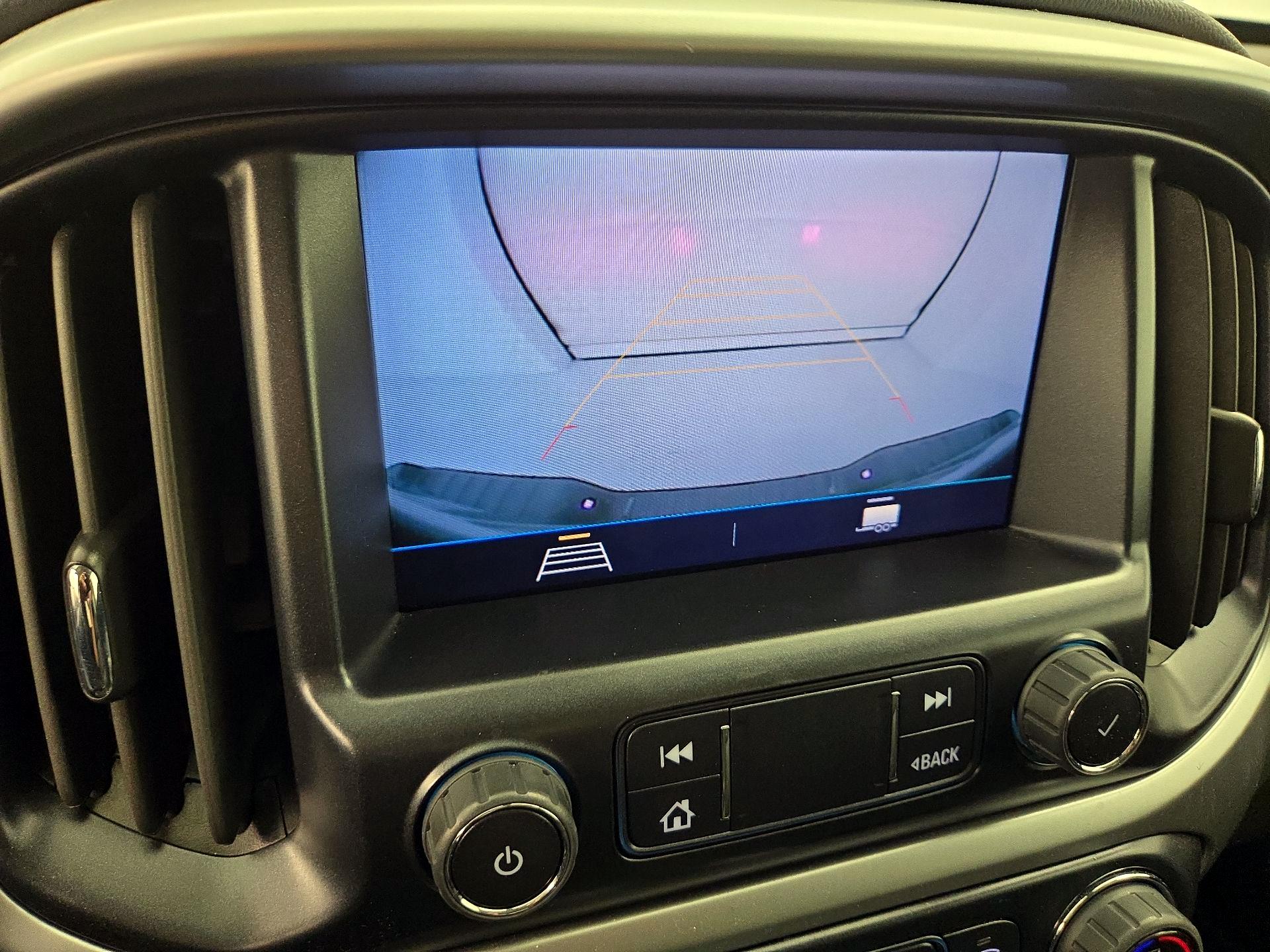 Thumbnail: 2022 Chevrolet Colorado - 14