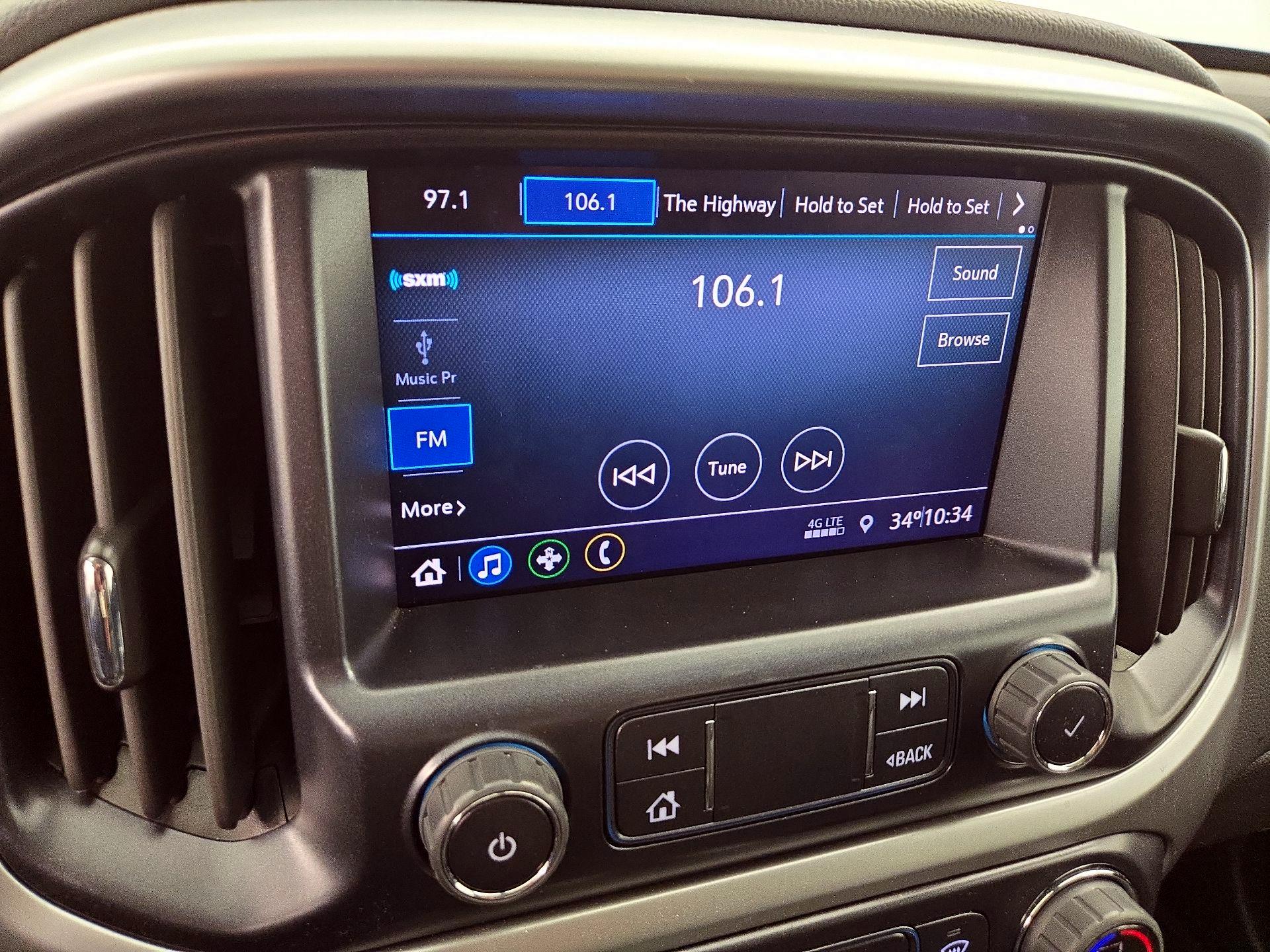 Thumbnail: 2022 Chevrolet Colorado - 15