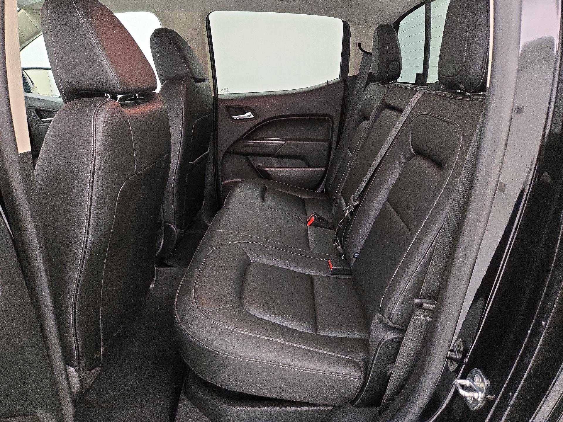 Thumbnail: 2022 Chevrolet Colorado - 19