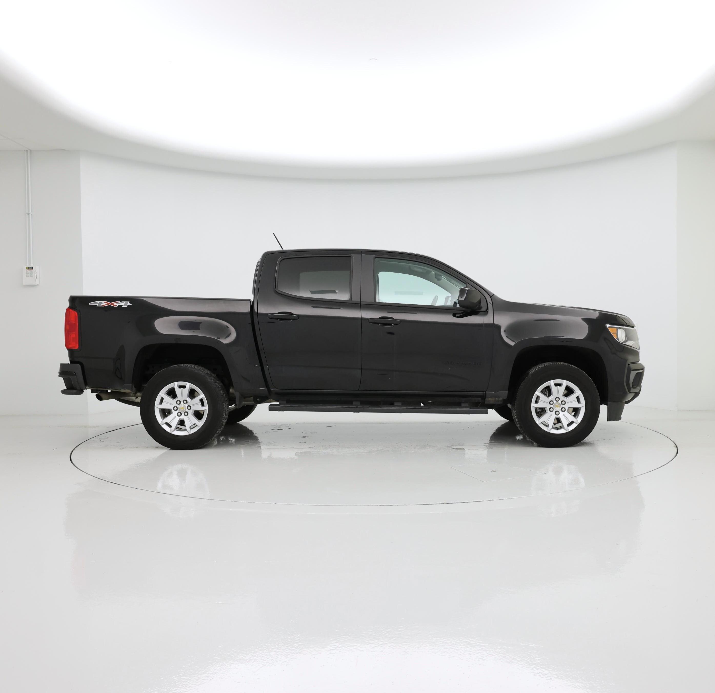 Thumbnail: 2022 Chevrolet Colorado - 7