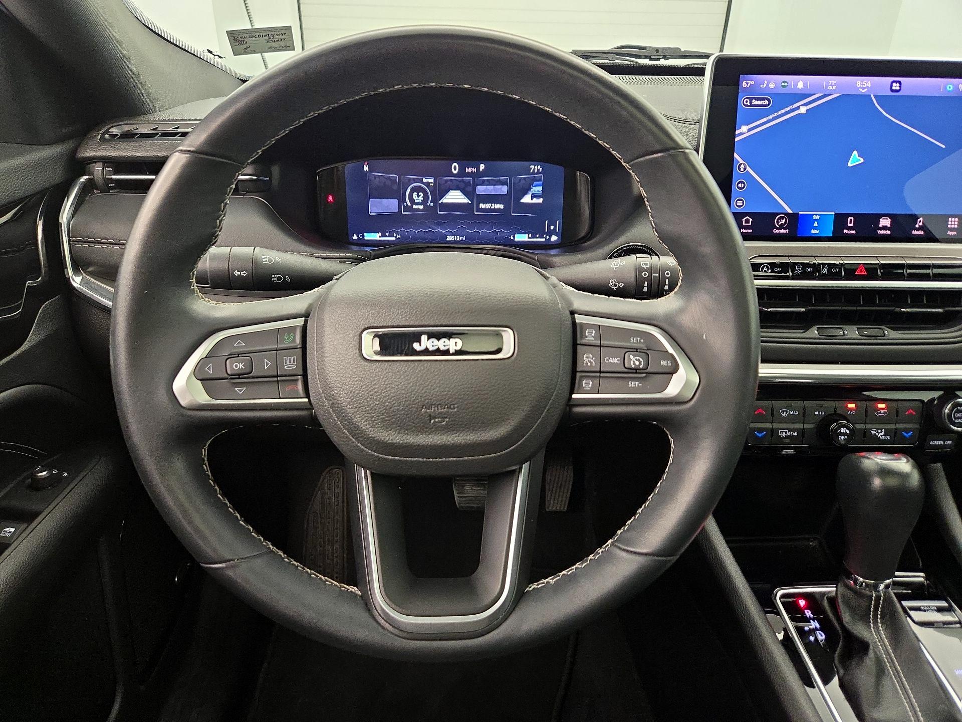 Thumbnail: 2022 Jeep Compass - 10