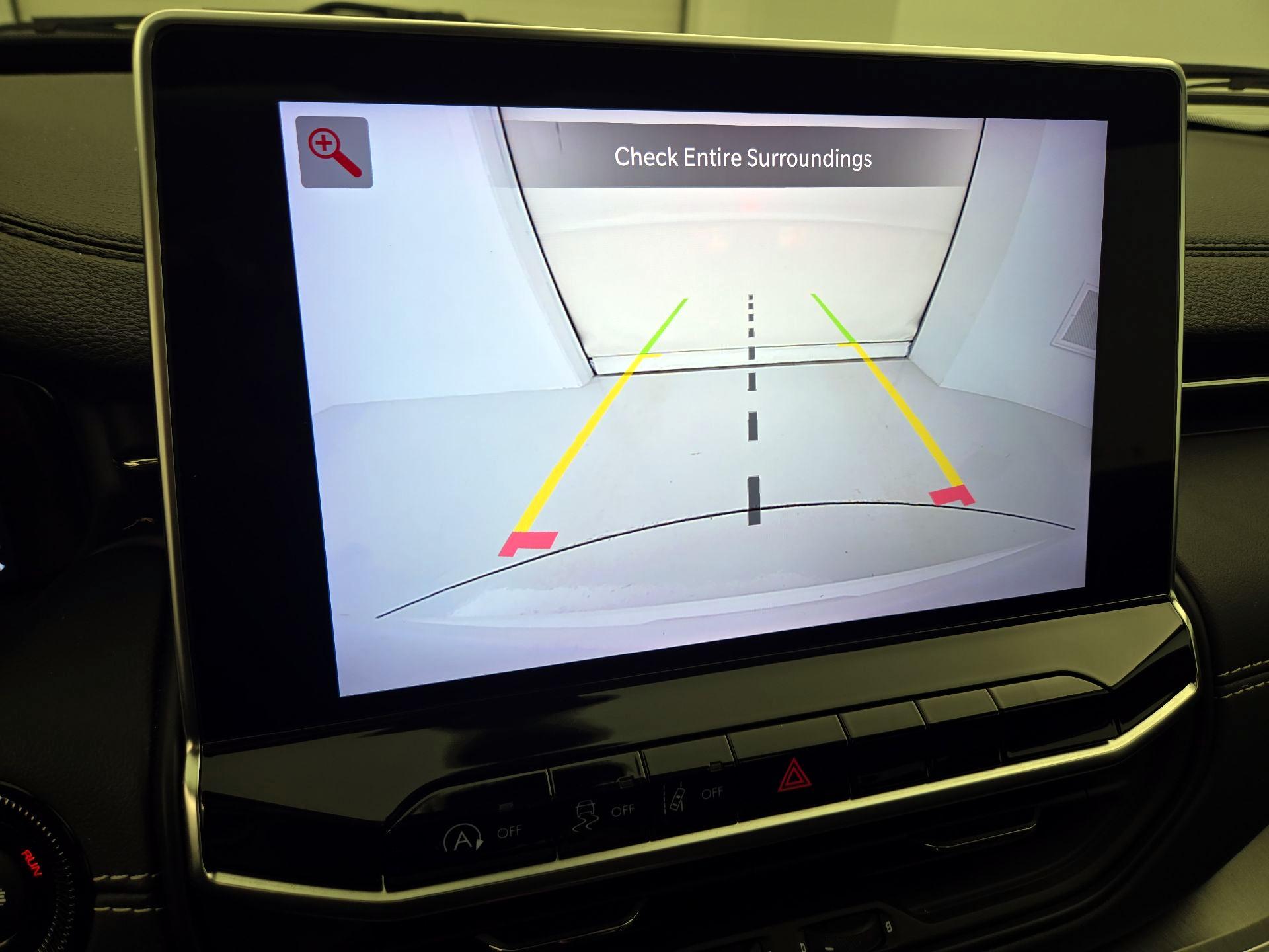 Thumbnail: 2022 Jeep Compass - 15