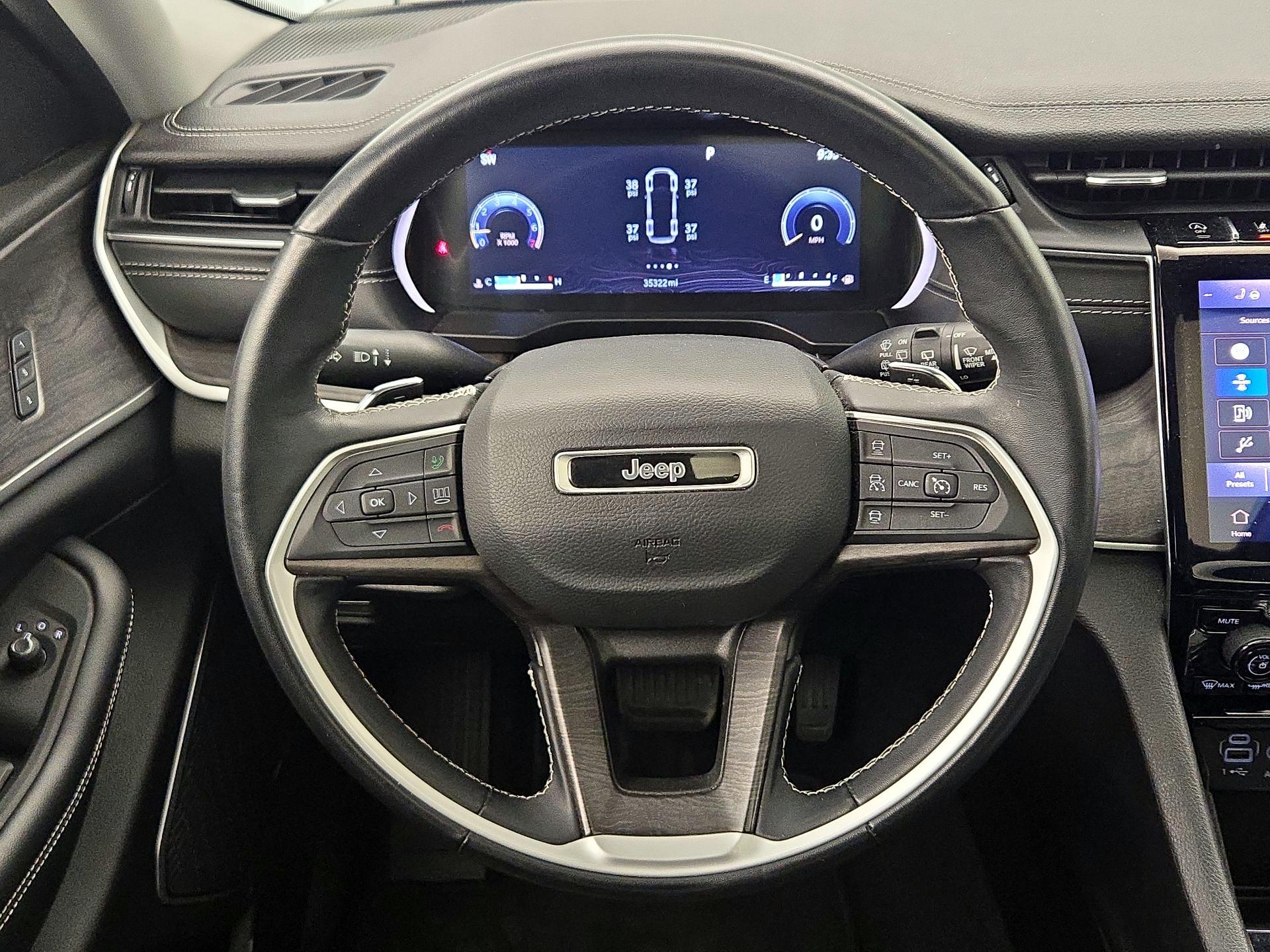 Thumbnail: 2022 Jeep Grand Cherokee L - 10