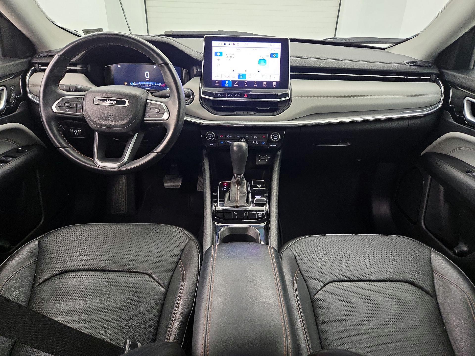 Thumbnail: 2022 Jeep Compass - 9