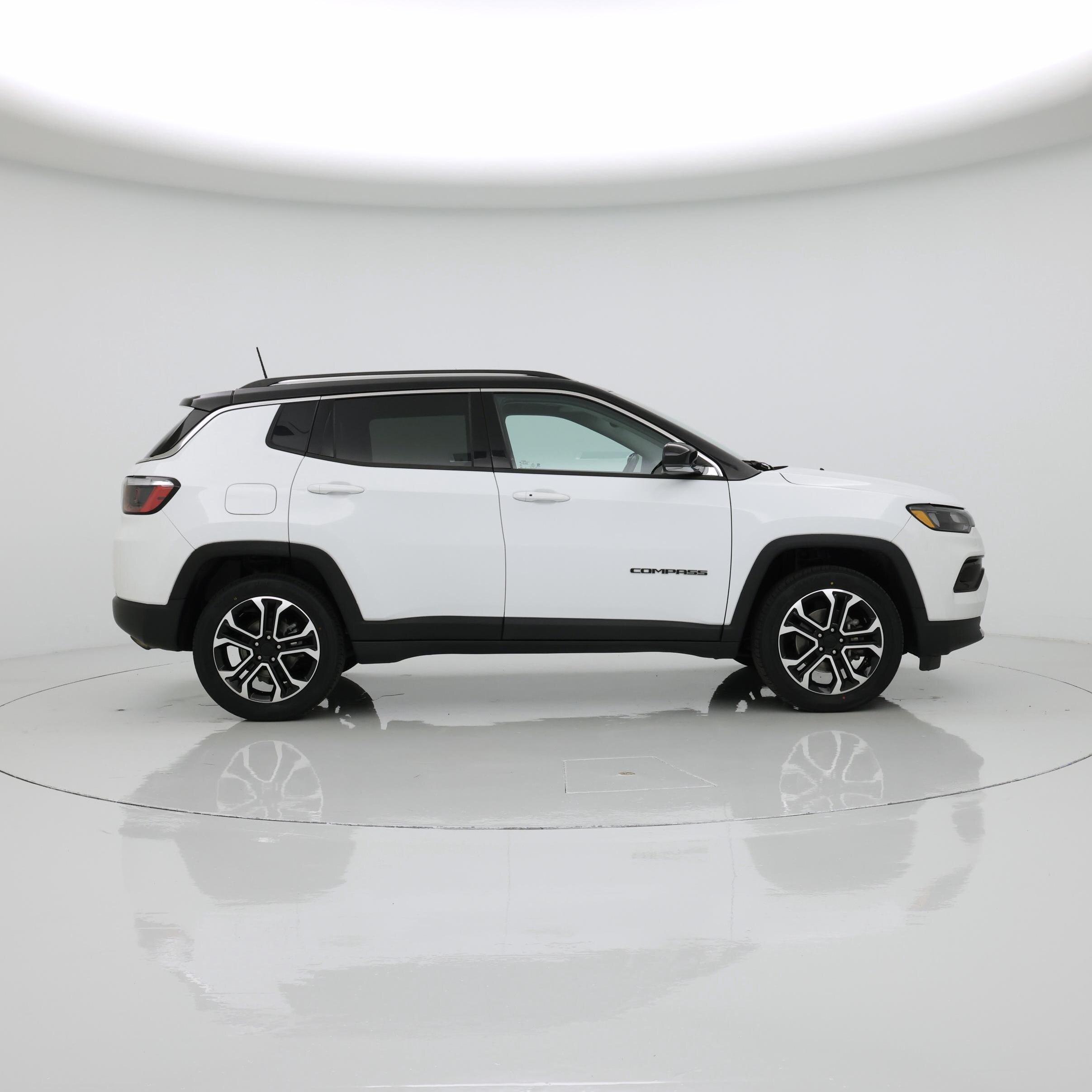 Thumbnail: 2022 Jeep Compass - 7