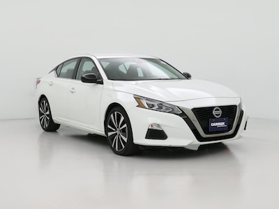 2022 Nissan Altima SR